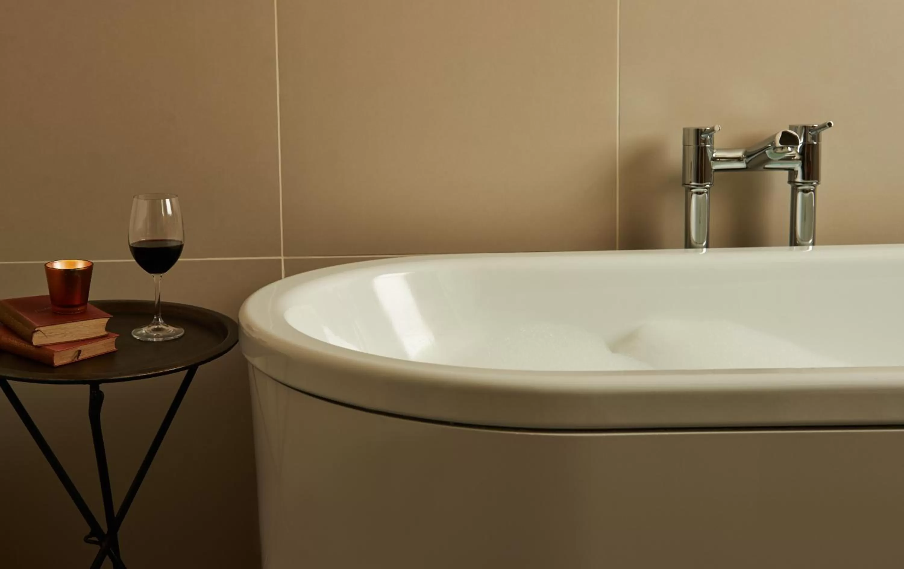 Bathroom in The Bull and The Hide