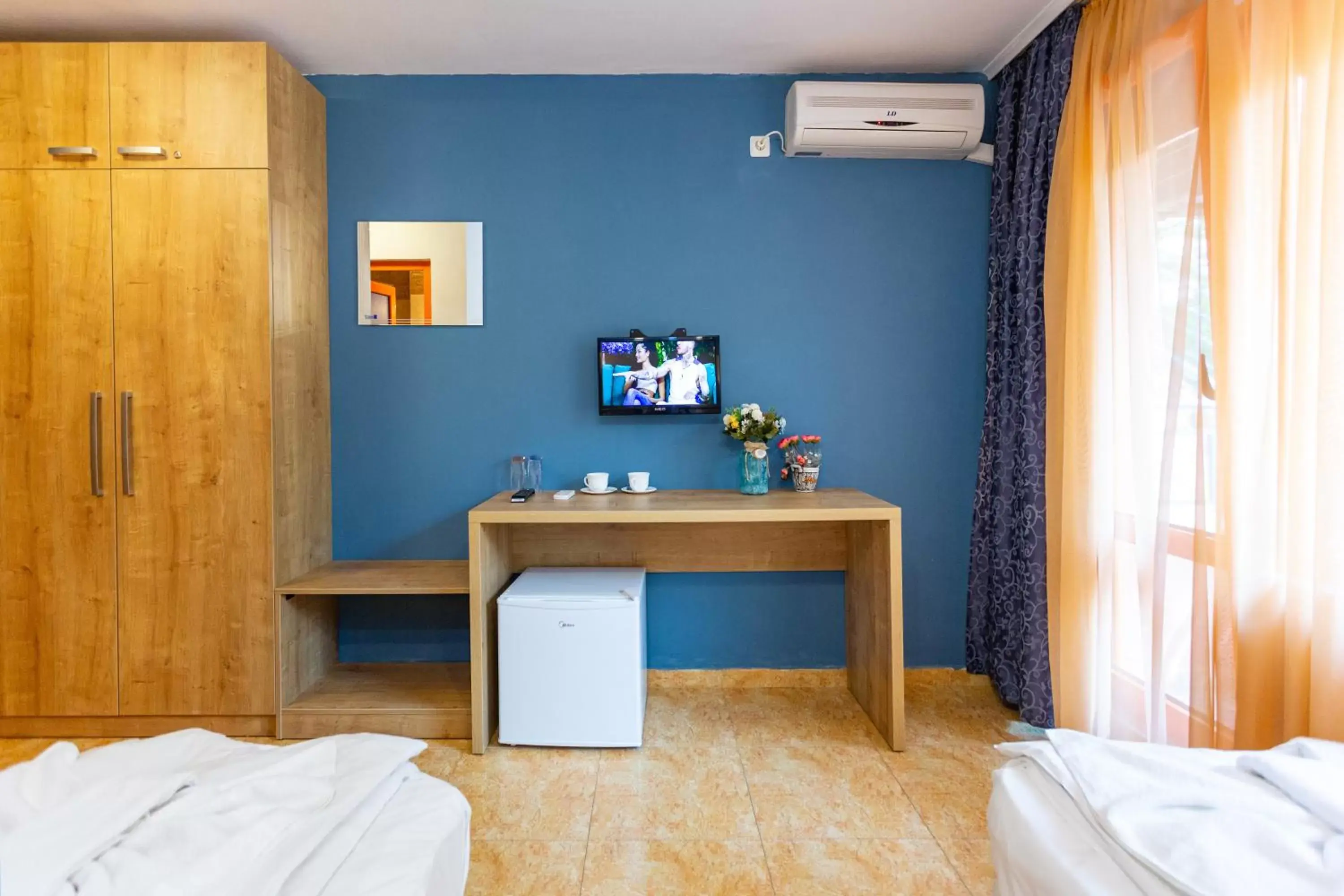 Twin Room - single occupancy in Family Hotel Jemelly Twin Room - single occupancy in Family Hotel Jemelly