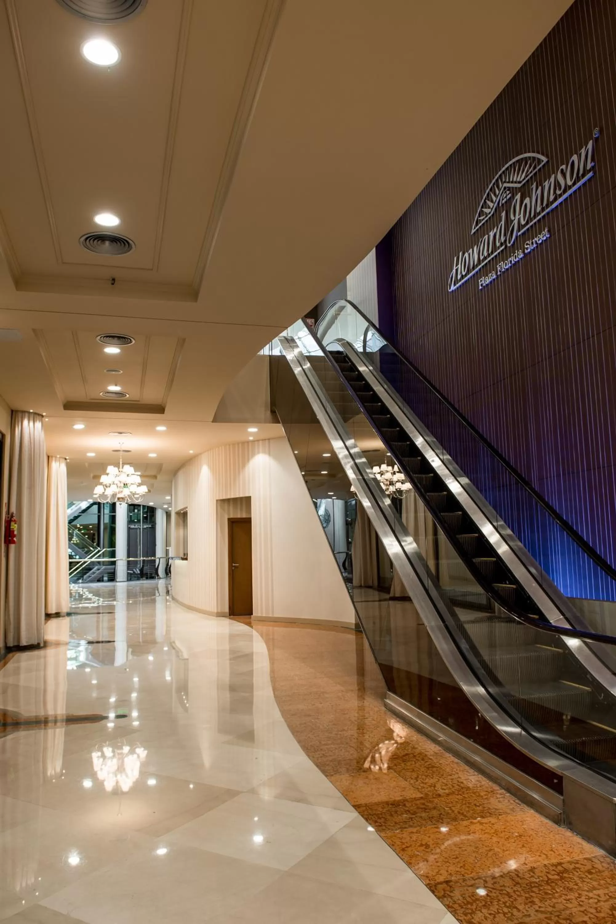 Lobby or reception in Howard Johnson Plaza by Wyndham Buenos Aires Florida Street