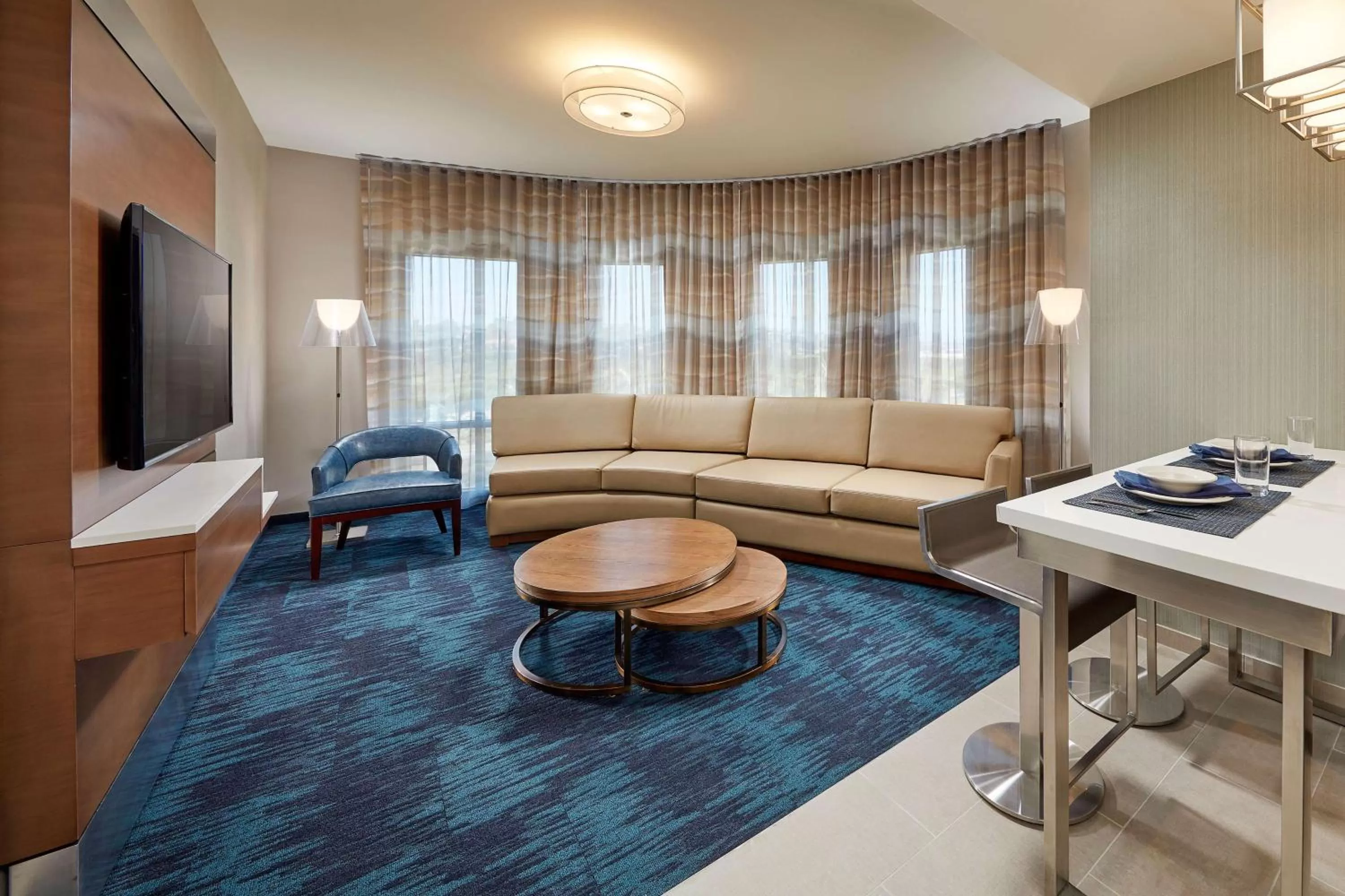 Living room in Homewood Suites by Hilton San Diego Hotel Circle/SeaWorld Area