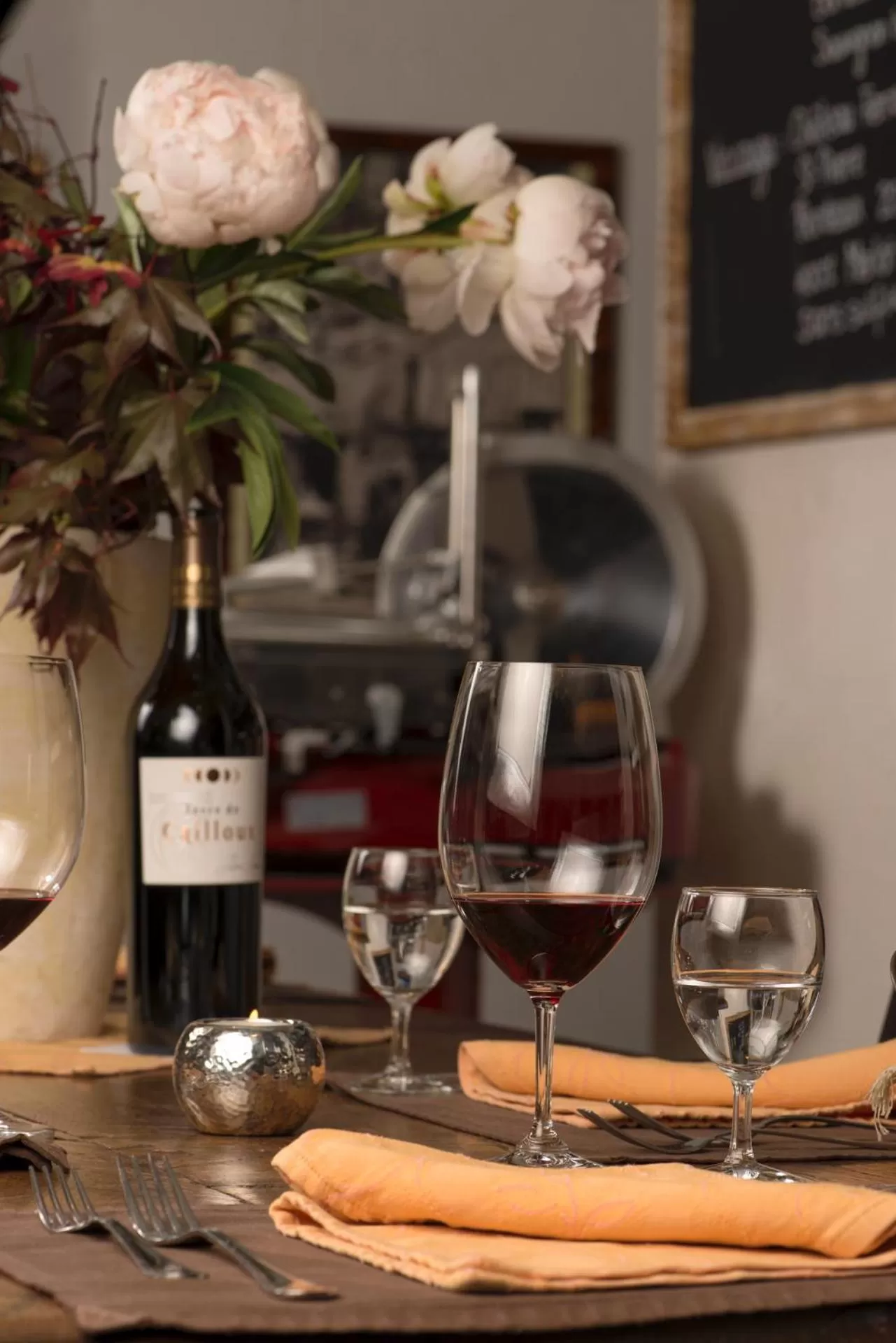 Restaurant/places to eat in Hostellerie de Genève