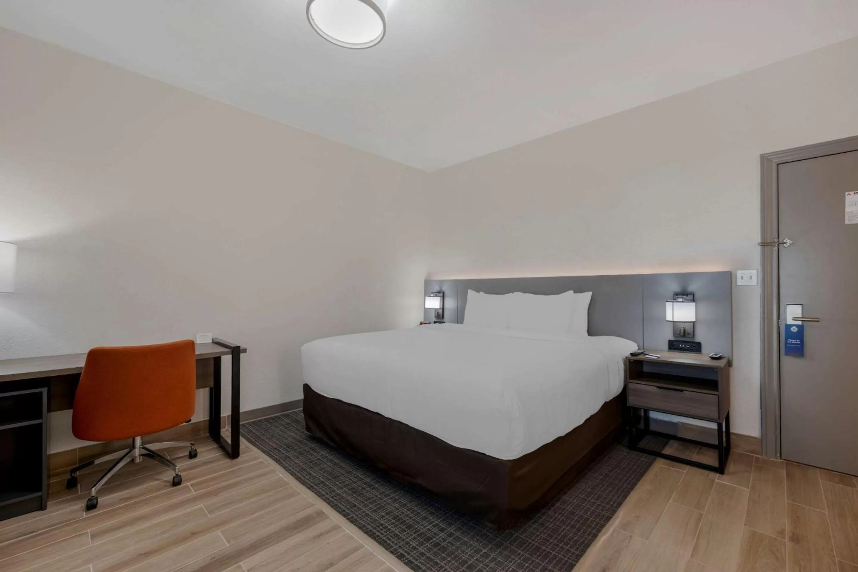 Bedroom, Bed in Comfort Inn