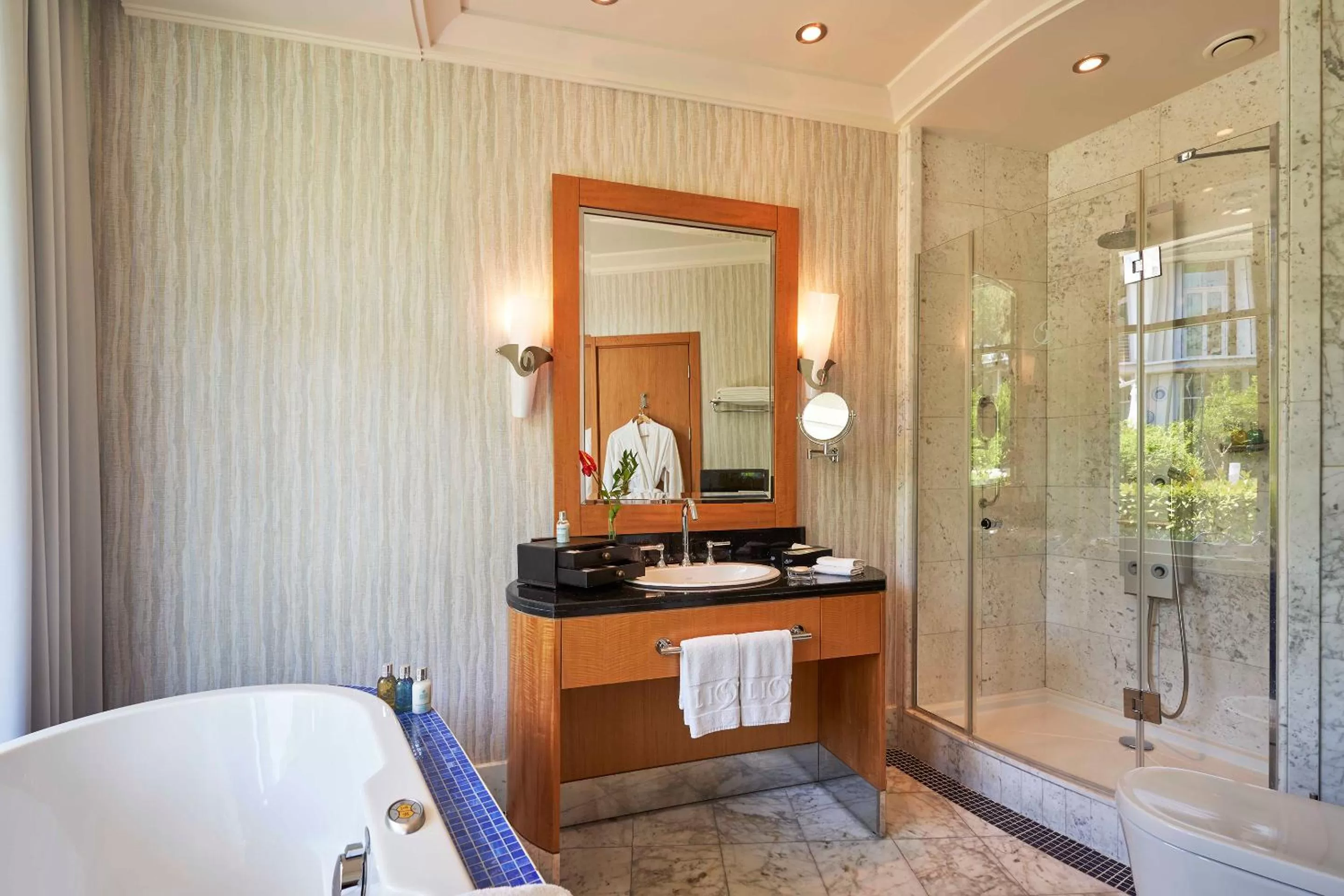 Bathroom in Calista Luxury Resort