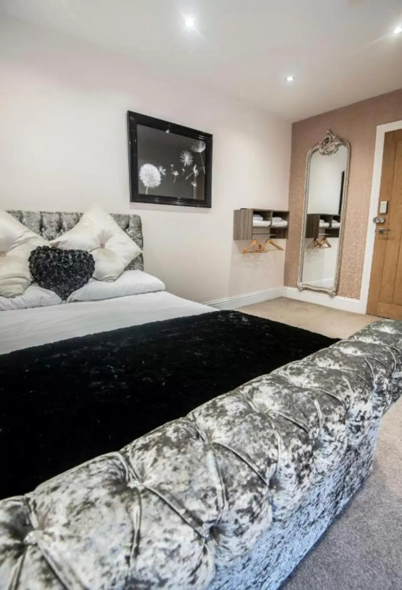 Deluxe King Room in The George Wright Boutique Hotel, Bar & Restaurant Deluxe King Room in The George Wright Boutique Hotel, Bar & Restaurant