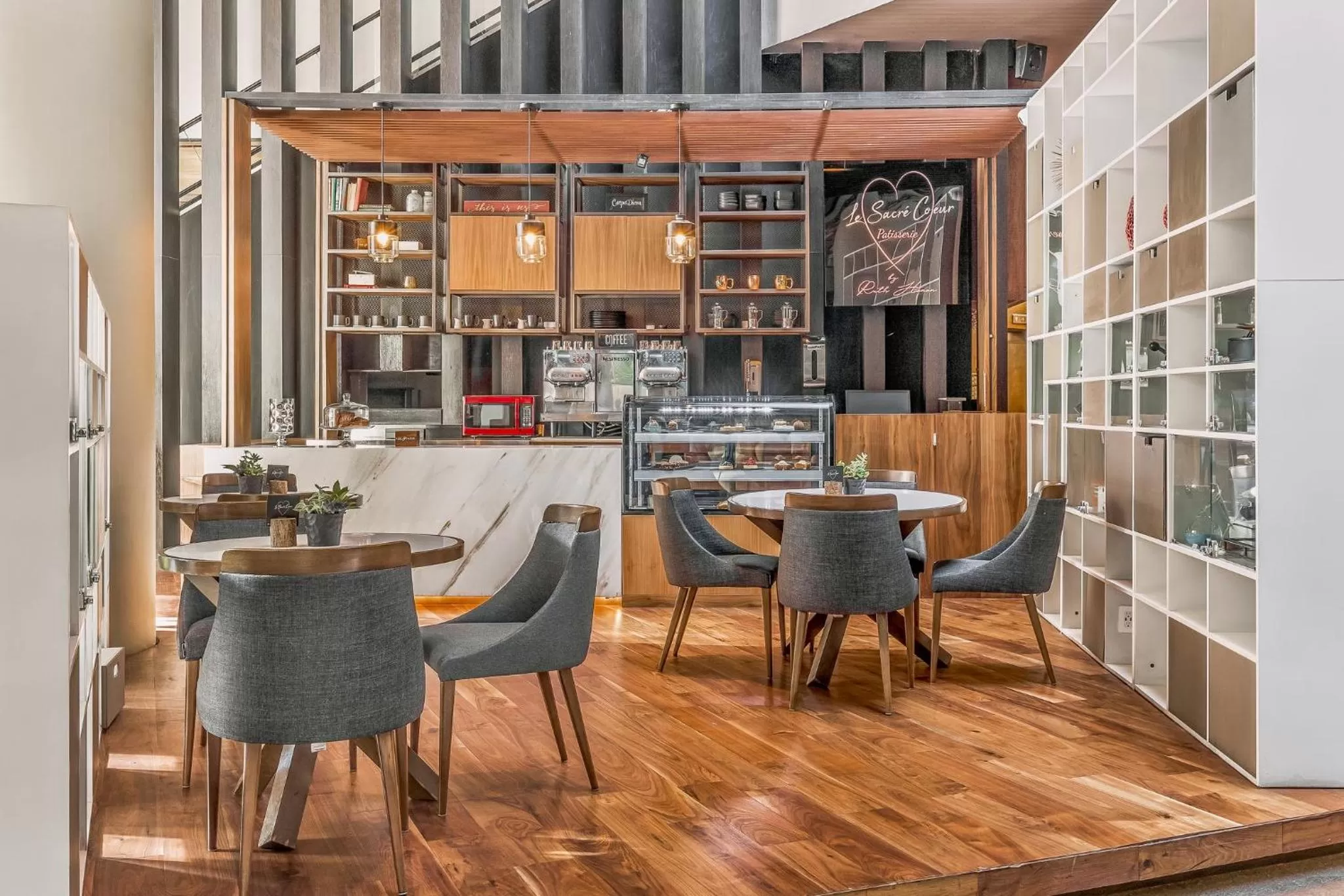 Restaurant/places to eat in Live Aqua Urban Resort Mexico