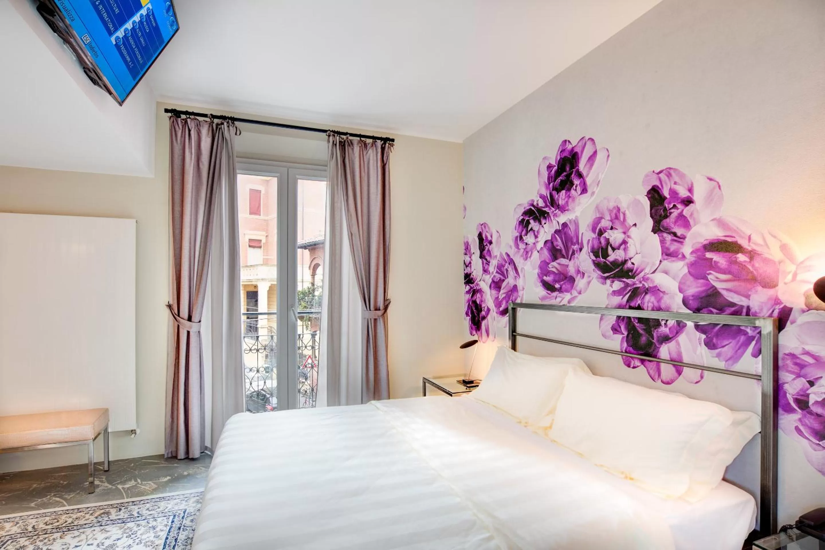 TV and multimedia, Bed in Il Convento Dei Fiori Di Seta