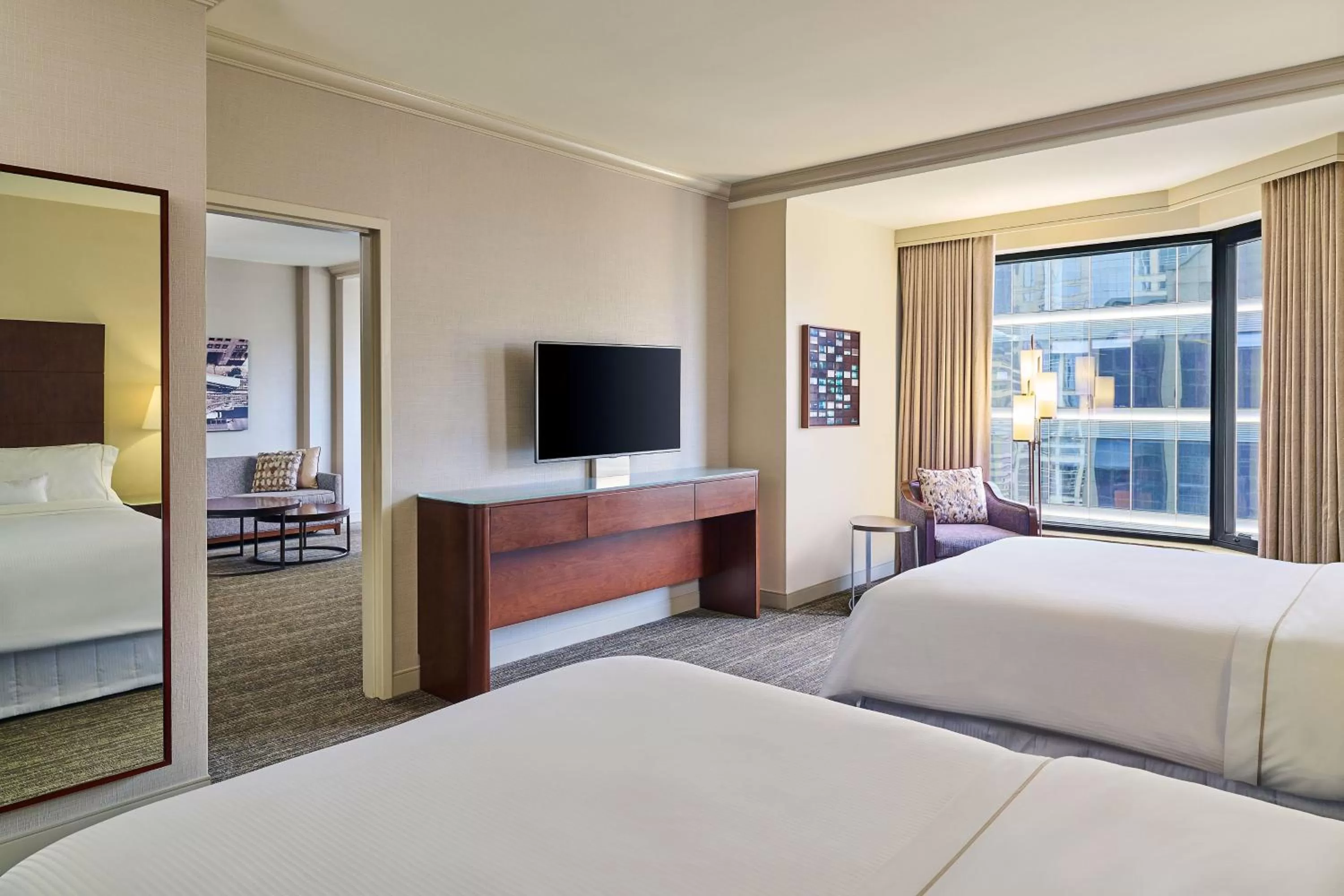 Photo of the whole room, Bed in The Westin Chicago River North