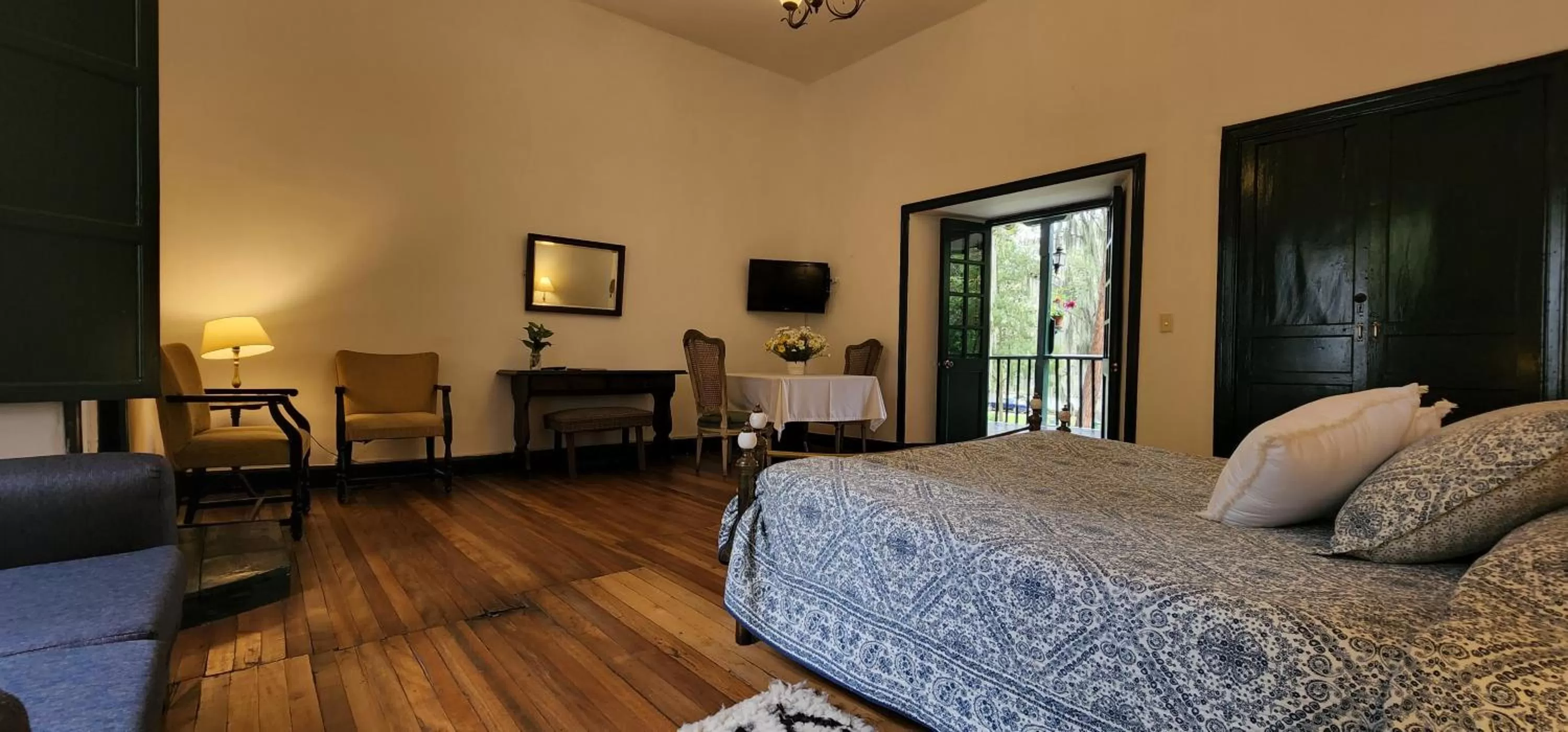 Standard King Room in Hacienda Suescún - 300 Años de Historia