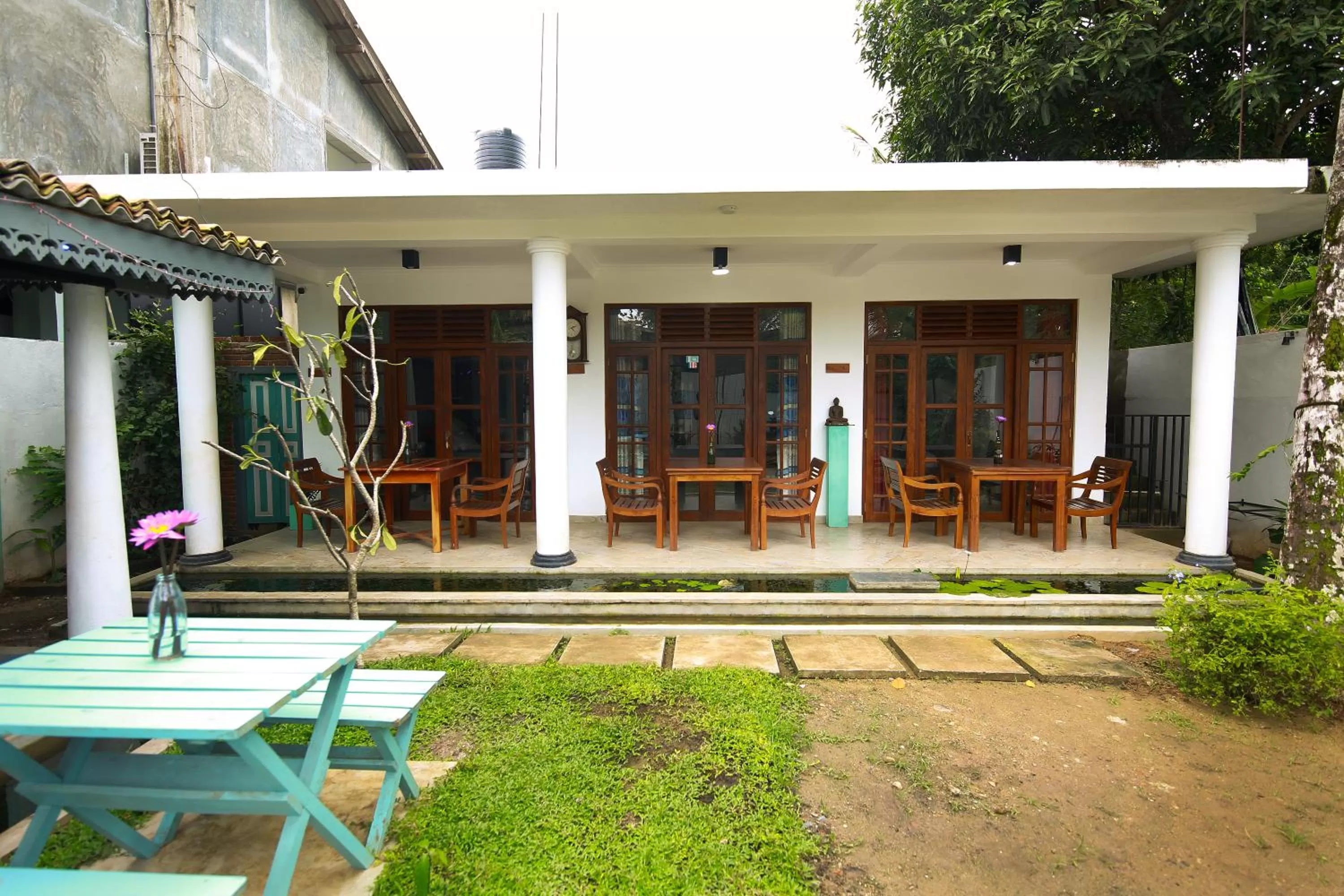 Swimming Pool in Temple Tree