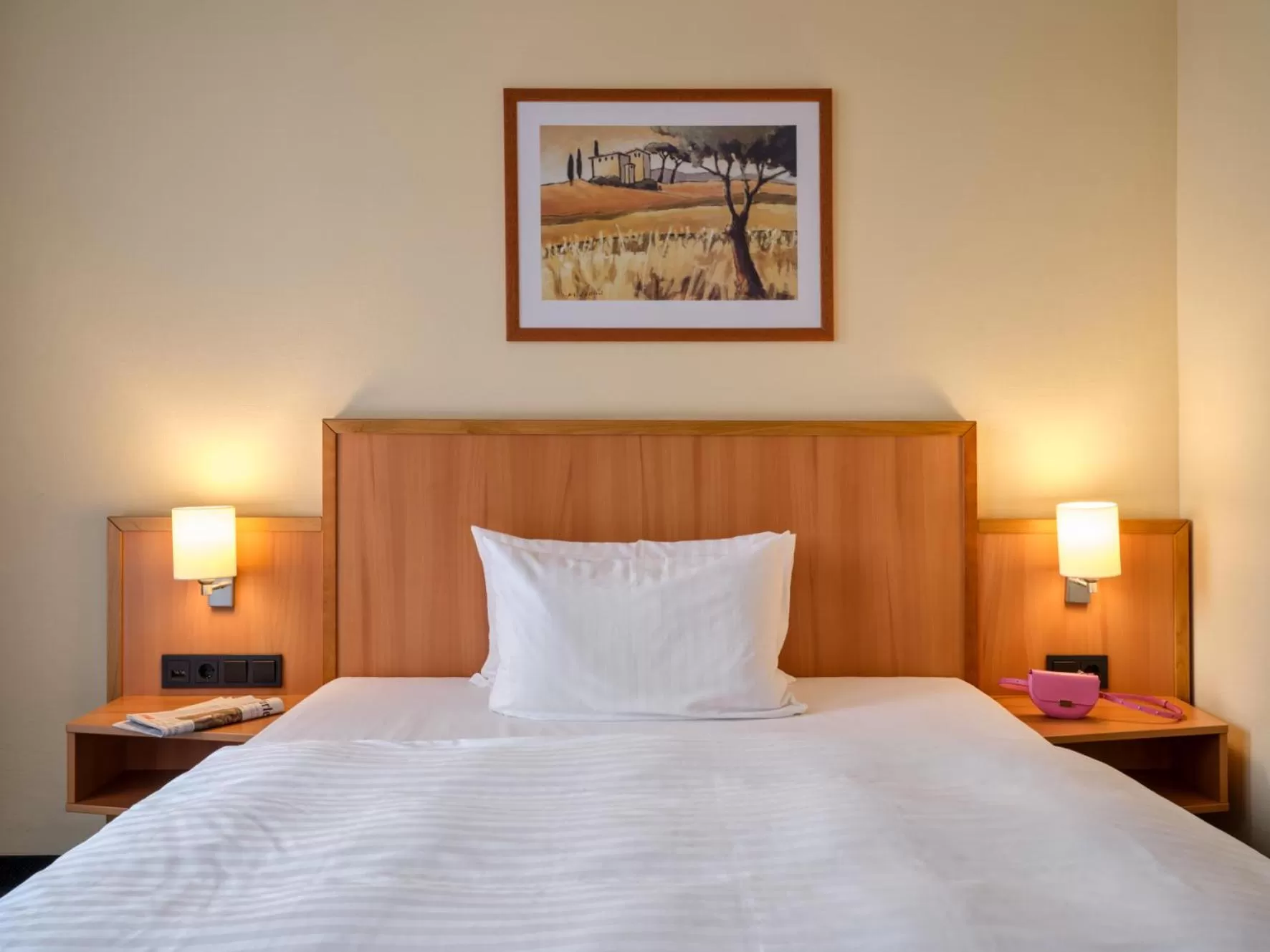 Bed in IntercityHotel Bremen