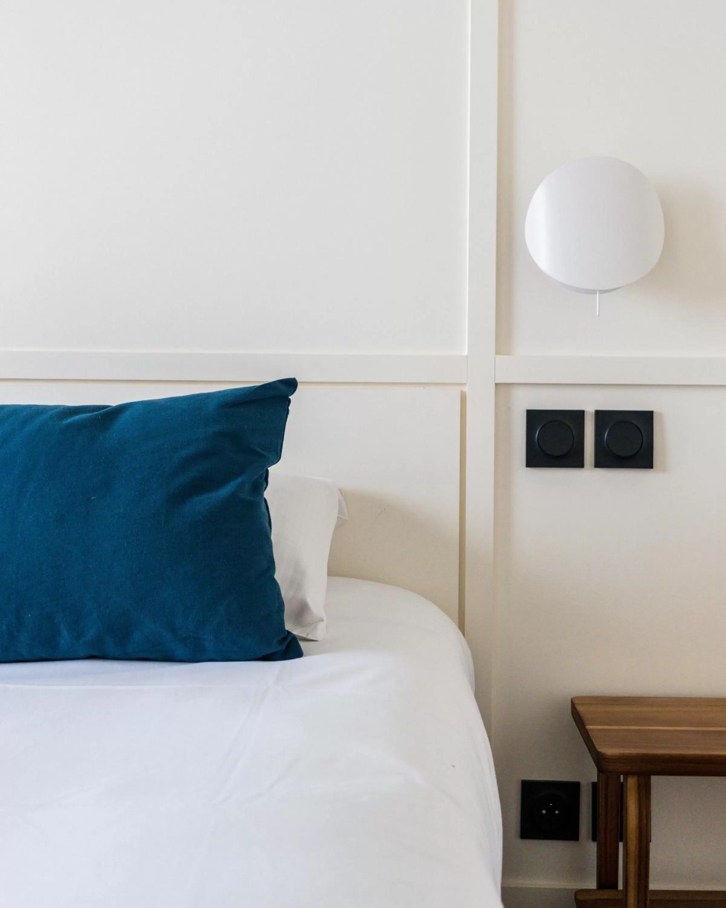 Bedroom in Théo Hôtel Limoges, The Originals City