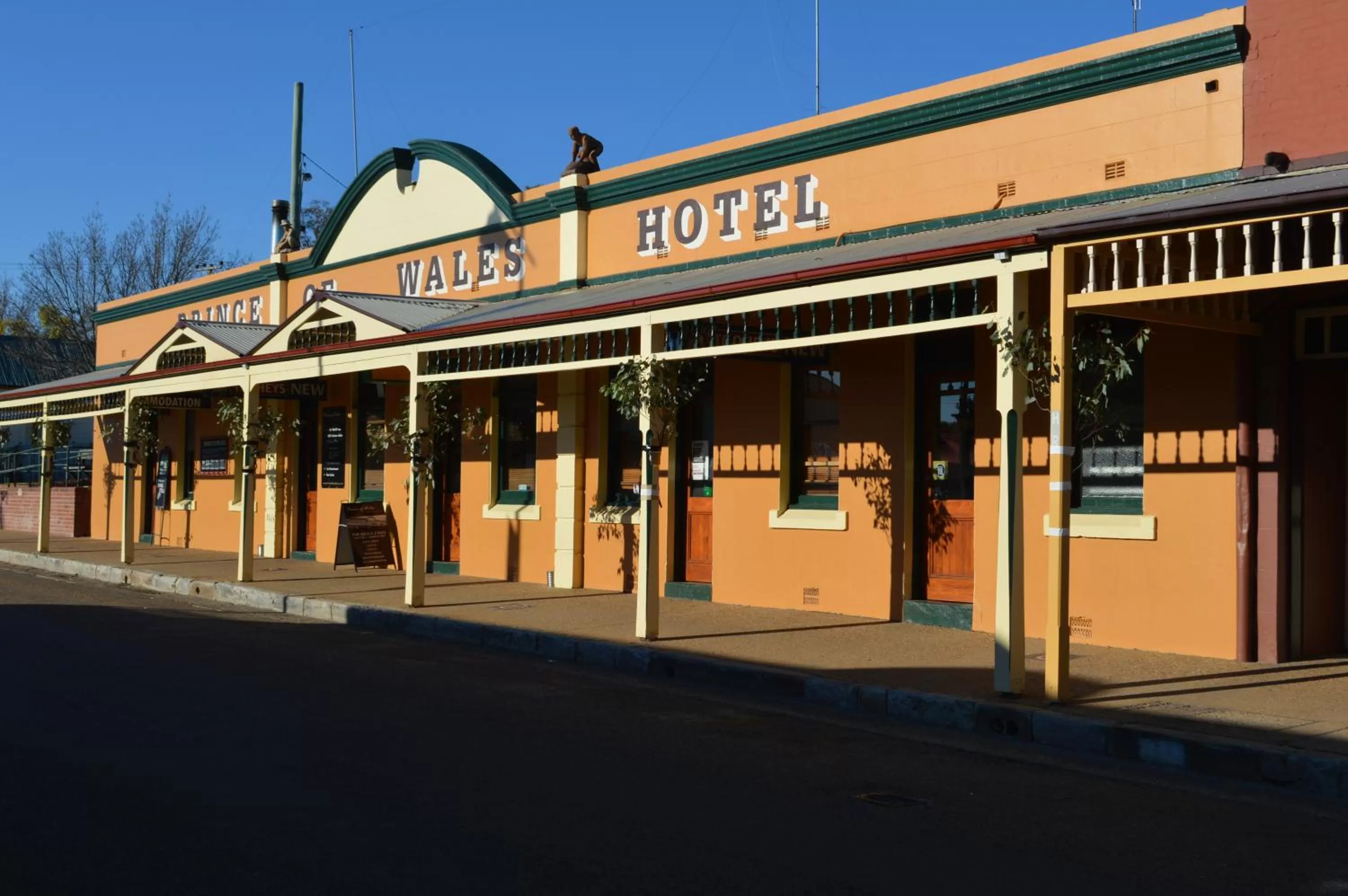 Street view in Prince Of Wales Hotel Gulgong