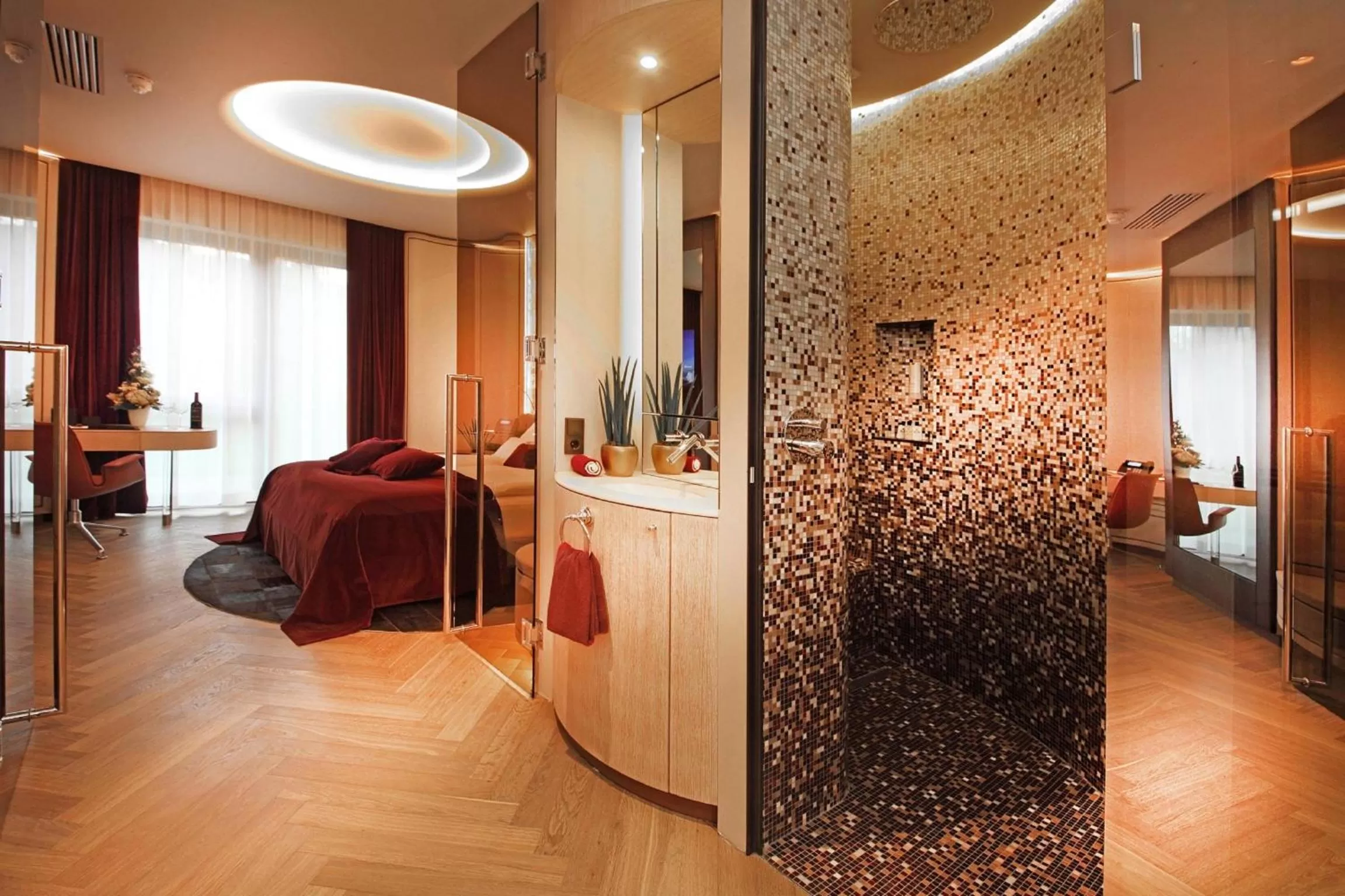 Shower in Hotel Neues Tor