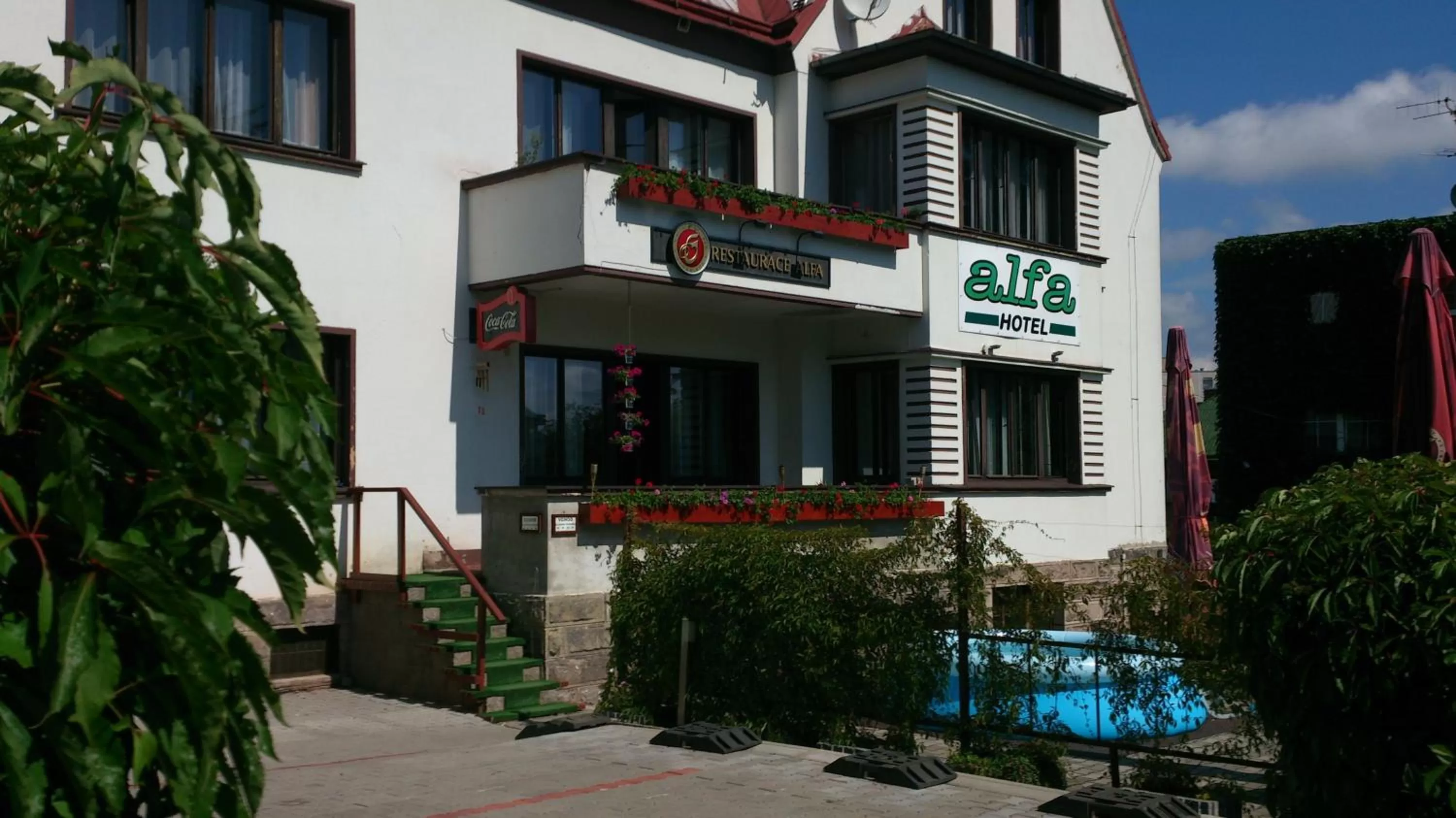 Facade/entrance, Property Building in Hotel Alfa