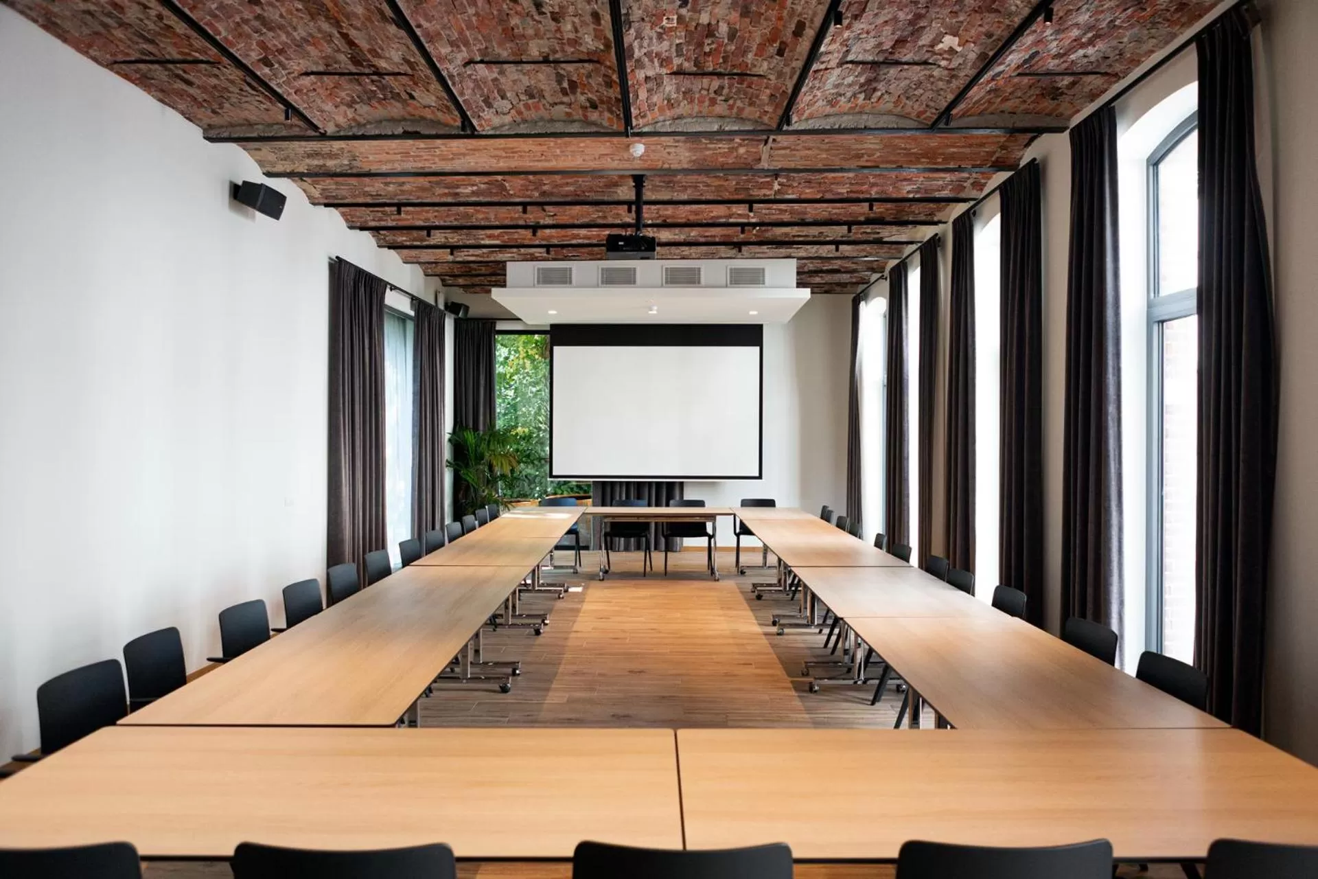 Business facilities in Hotel Den Briel