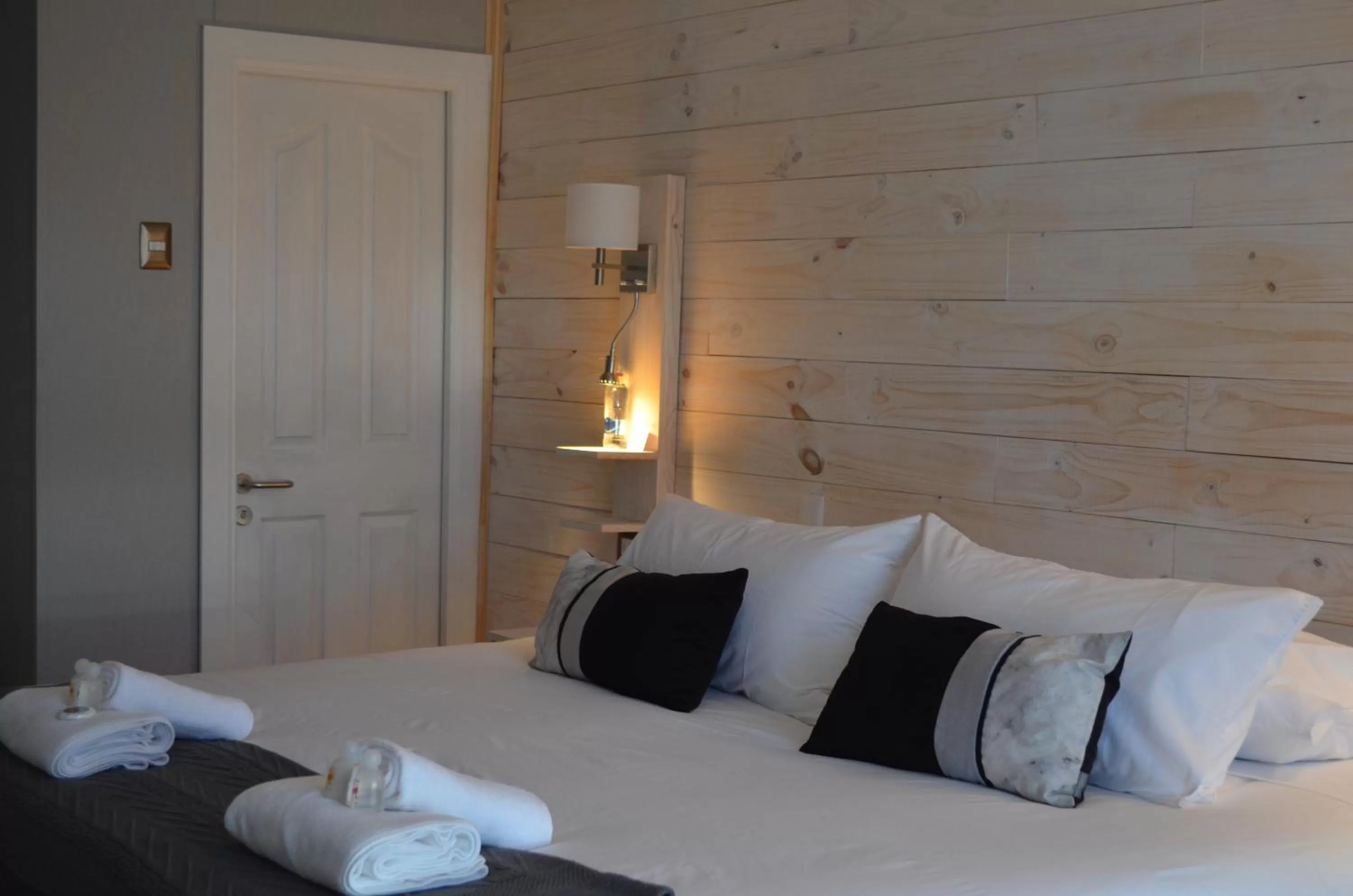 Bed in Hostal Boutique Puerta Roja