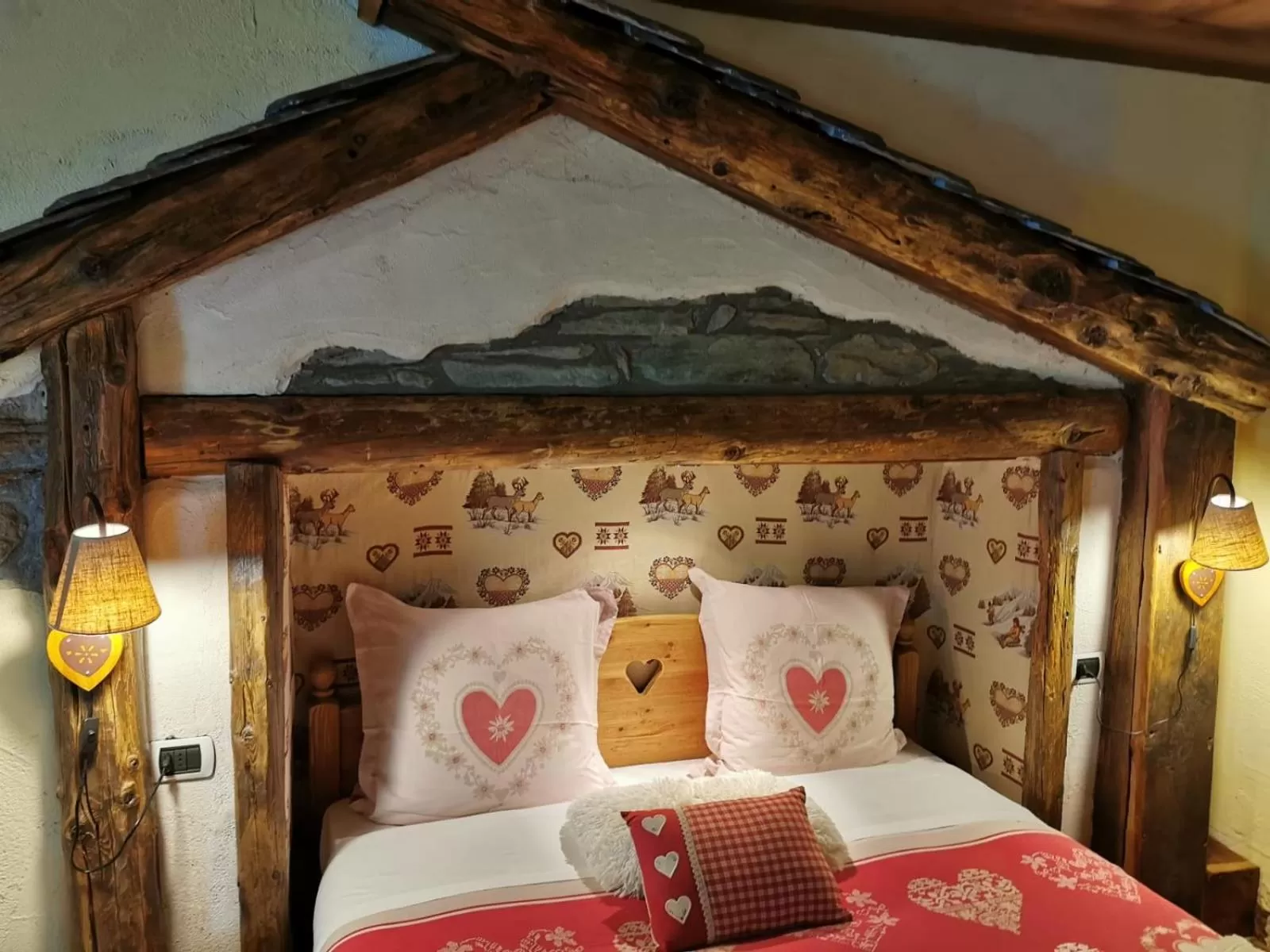 Bedroom, Bed in Maison Le Cler