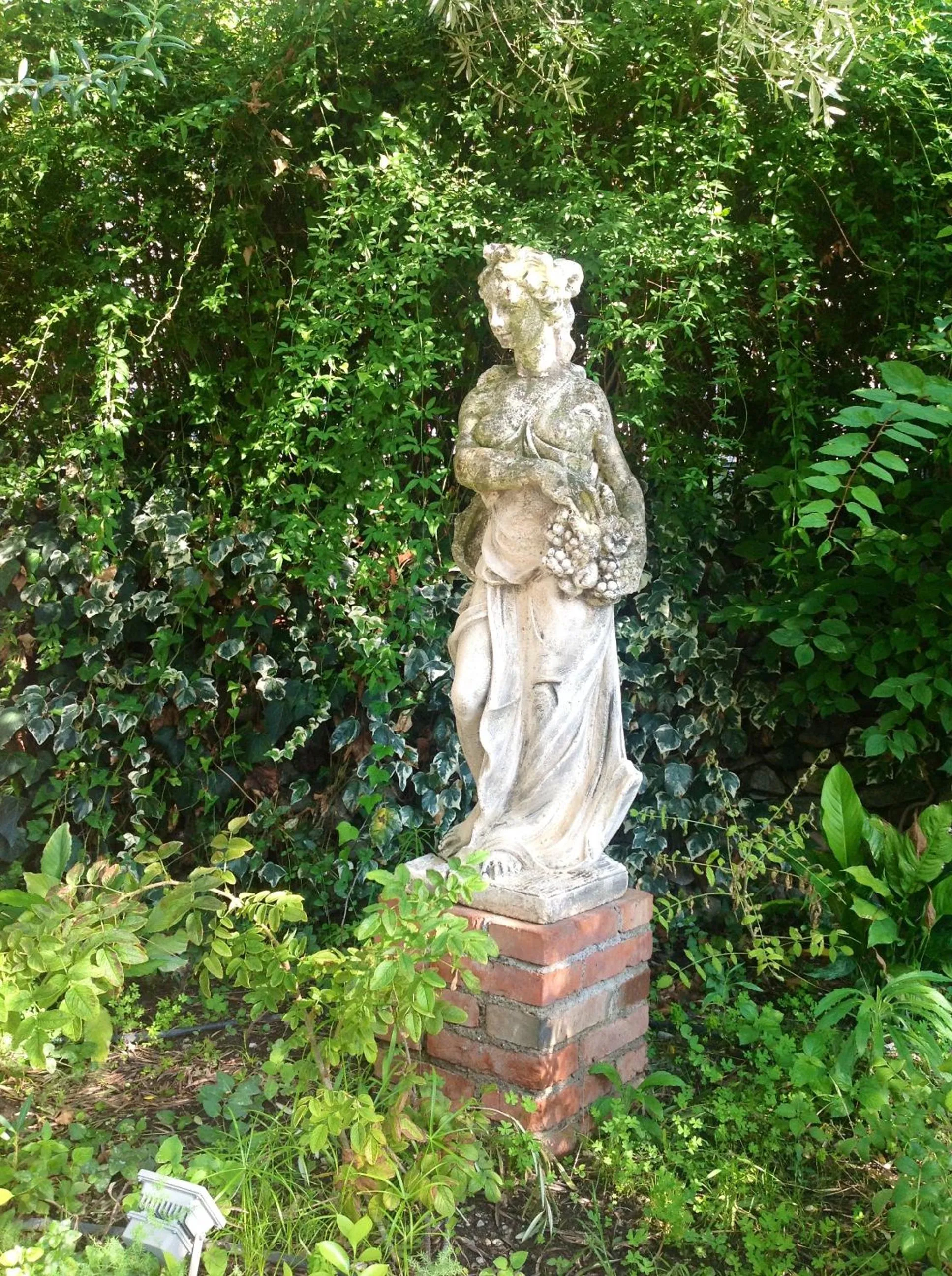 Decorative detail in Hotel Villa Sirina