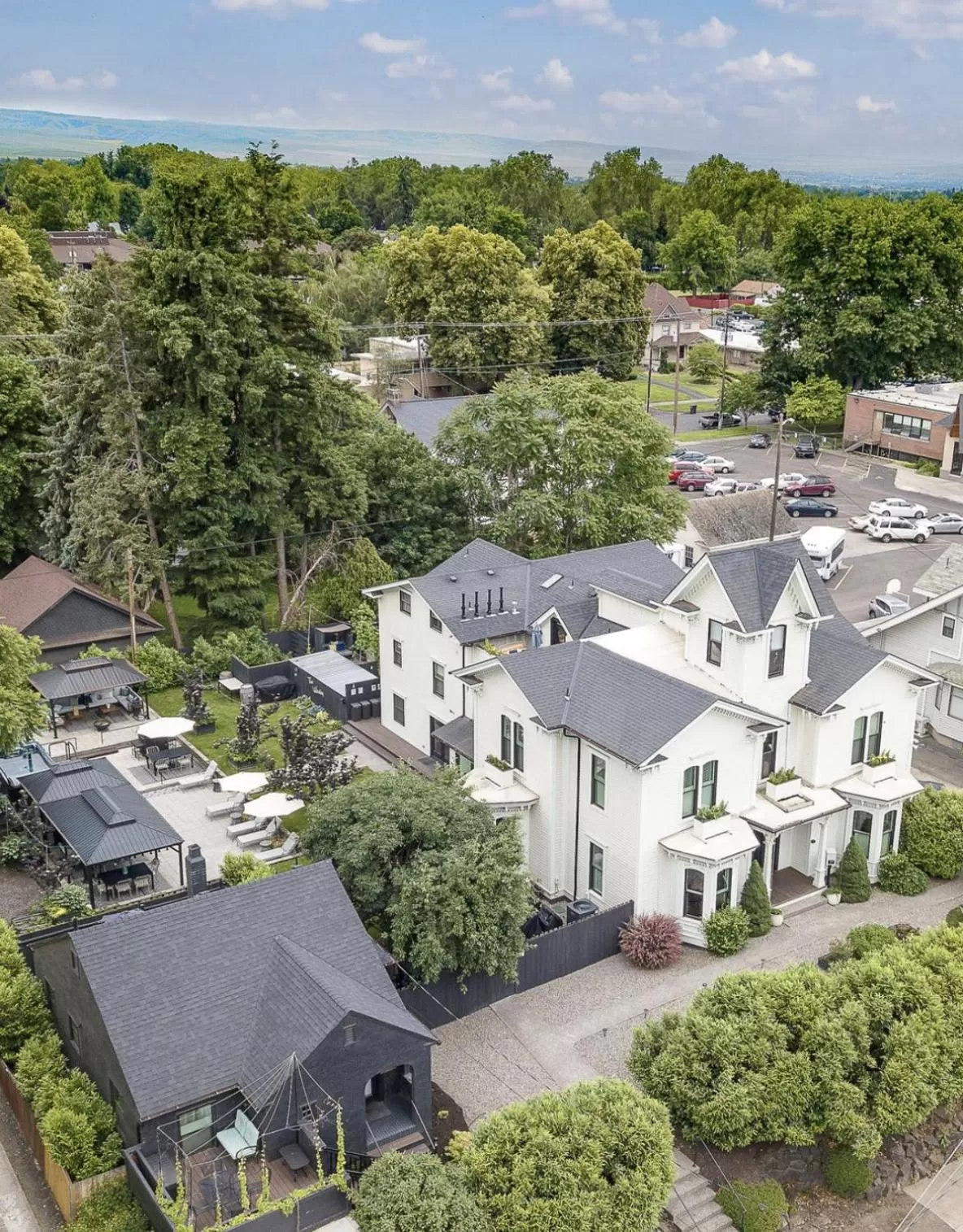 Property building in The Wesley Walla Walla