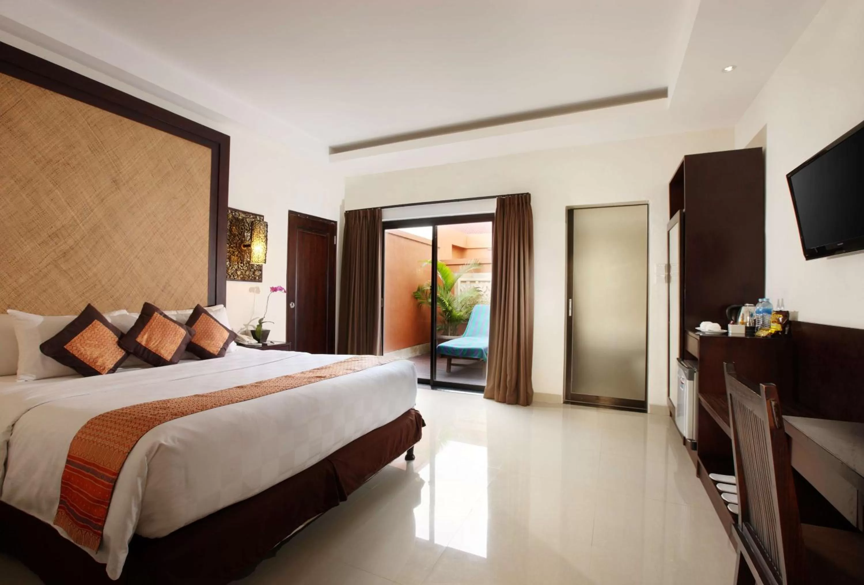 Bedroom, Bed in Best Western Kuta Villa