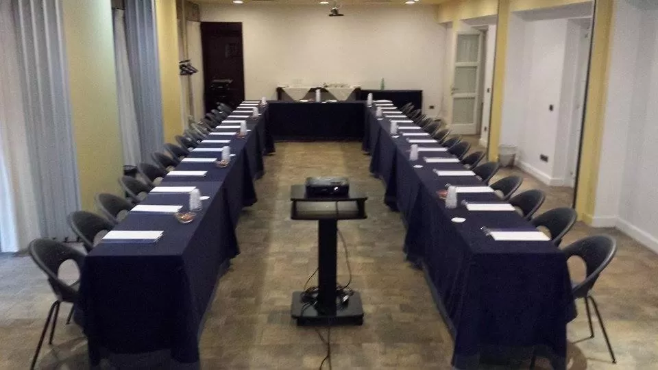 Business facilities in Hotel Abitart