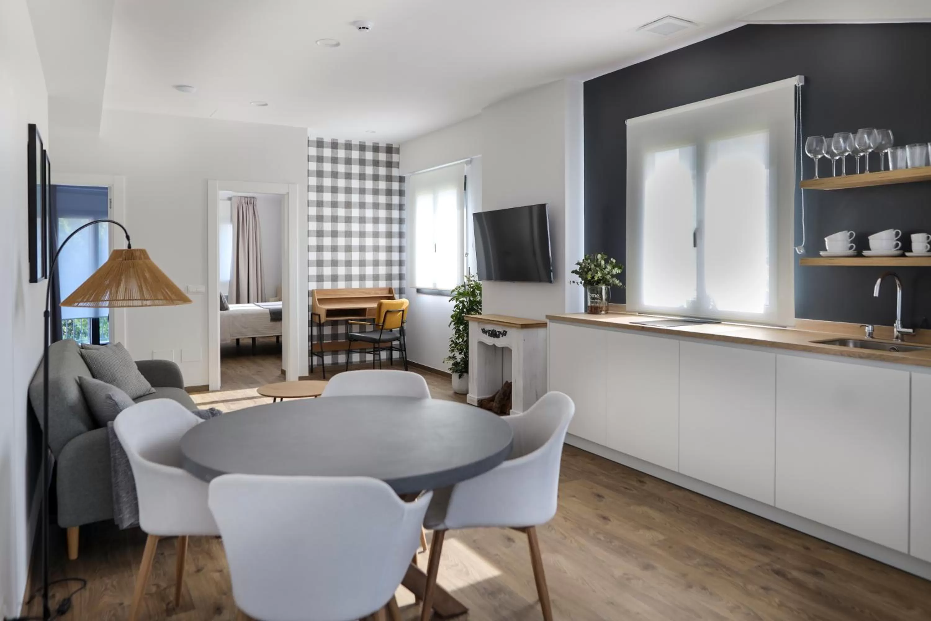 TV and multimedia in Le Petit Boutique Hotel