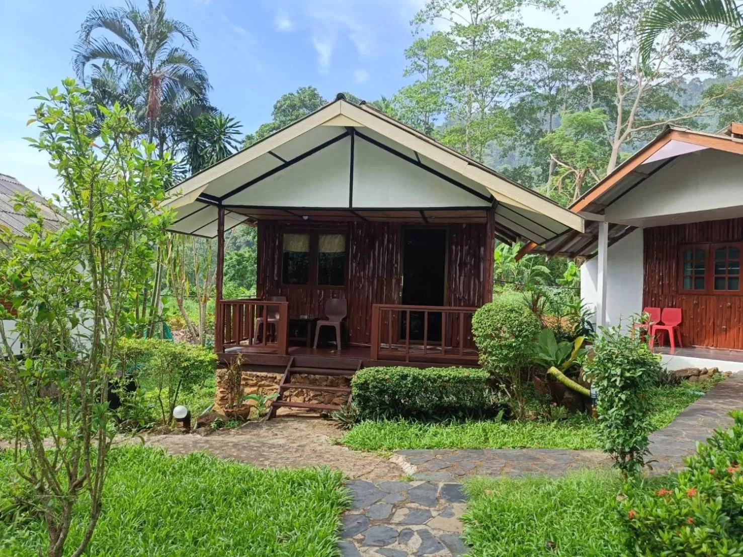 Deluxe Bungalow in Faye Orchid Garden Resort
