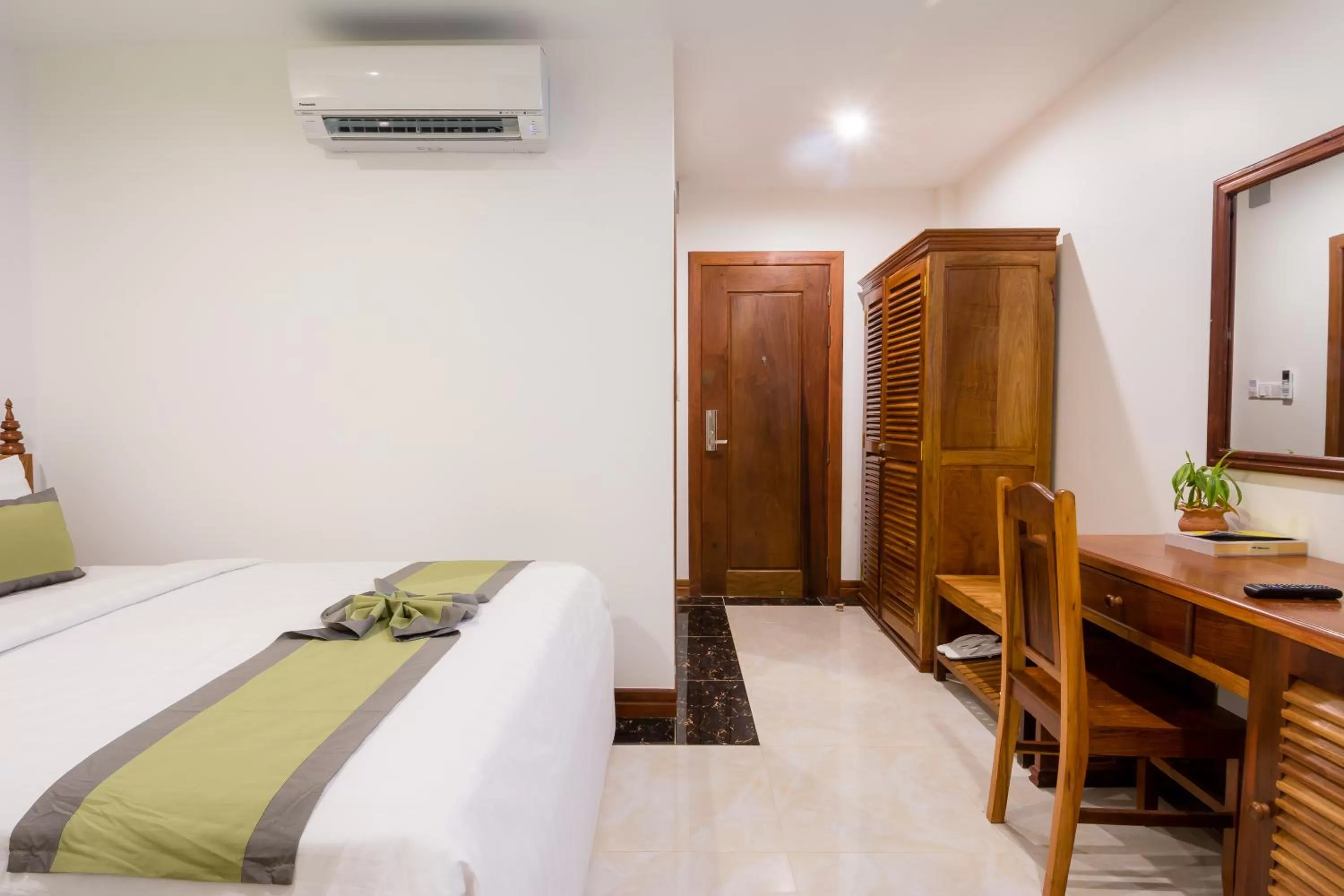 Bedroom, Bed in Relax Hotel