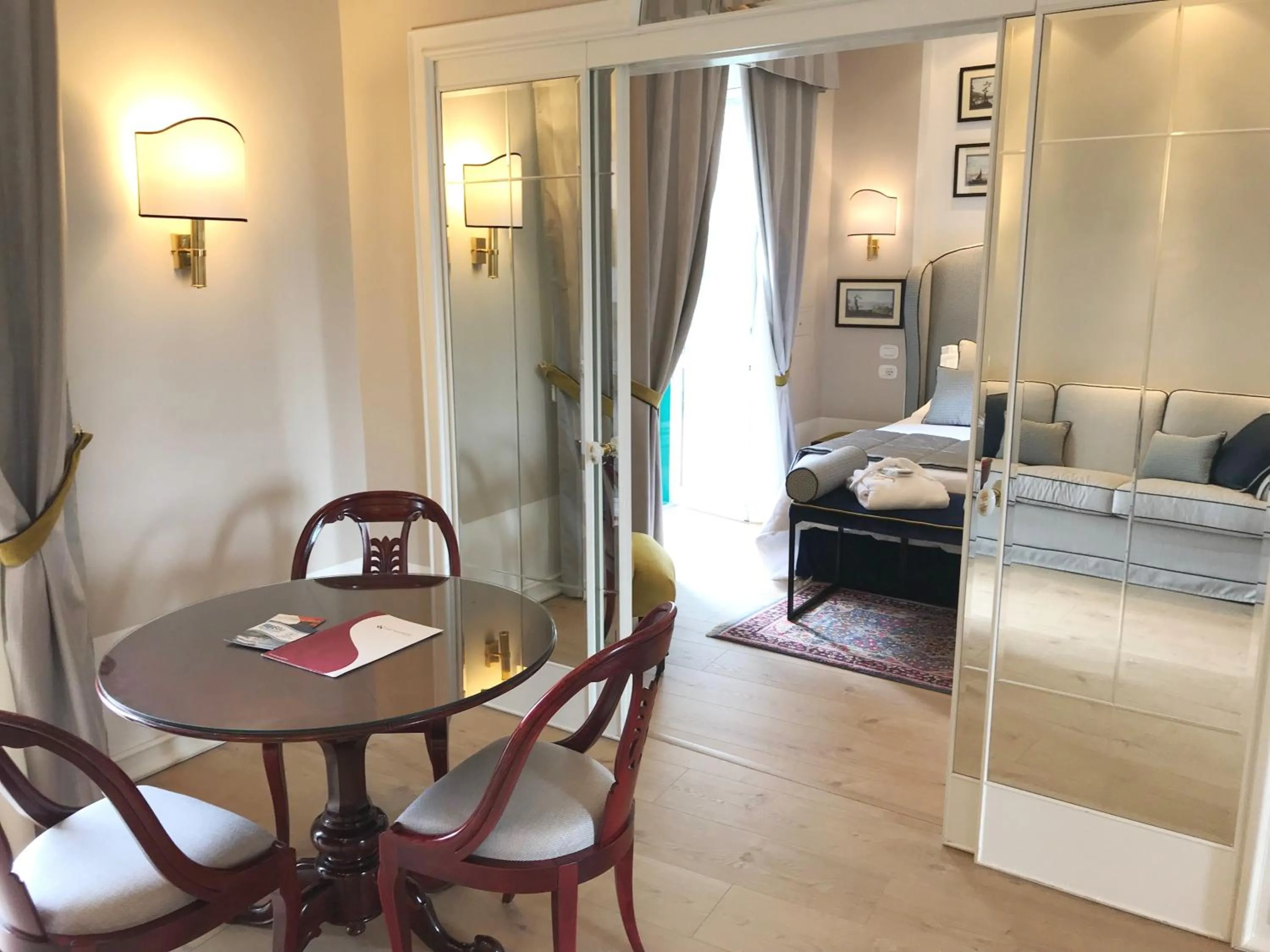 Photo of the whole room, Bed in Hotel Scapolatiello