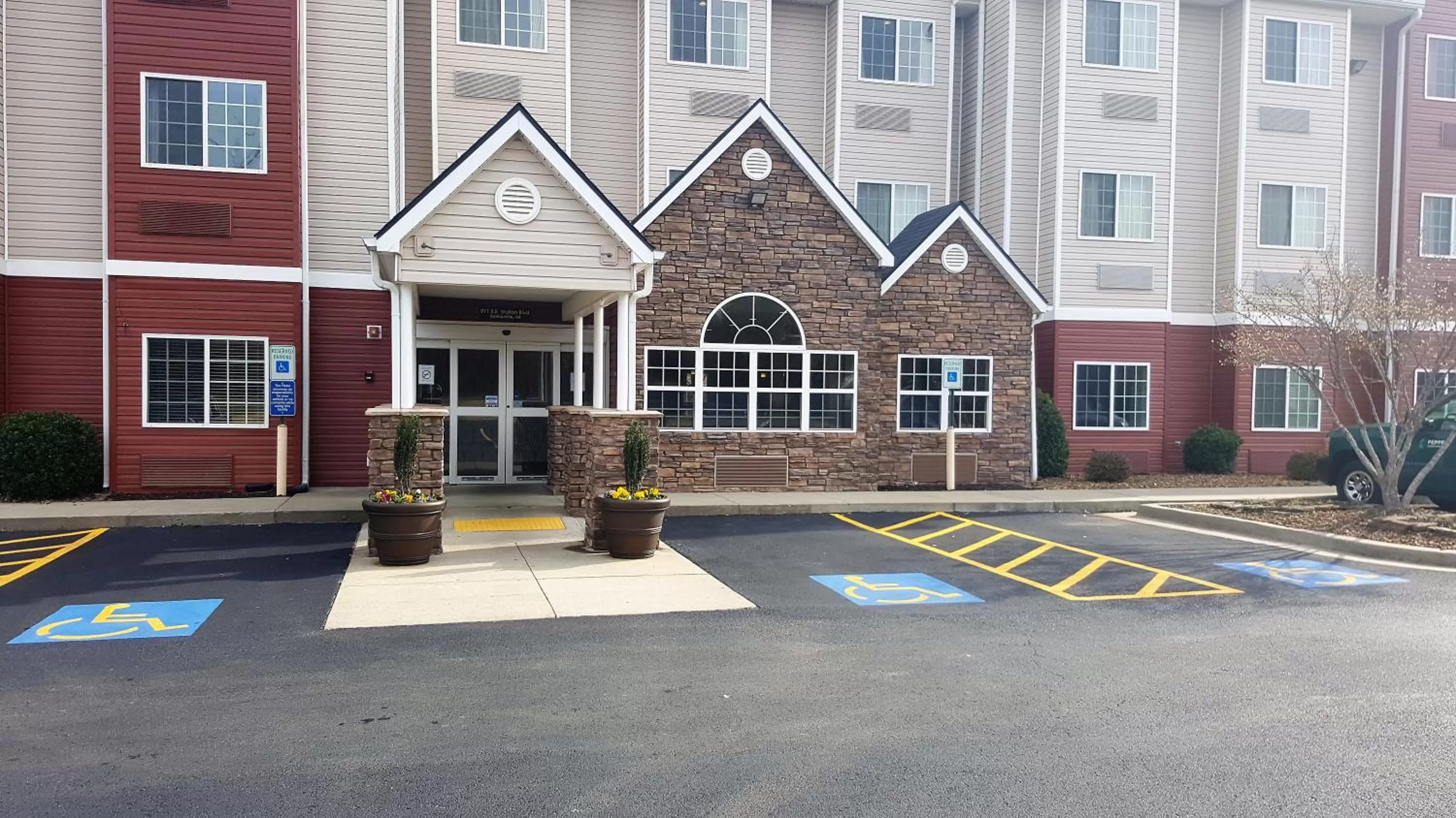 Facade/entrance, Property Building in Microtel by Wyndham Bentonville