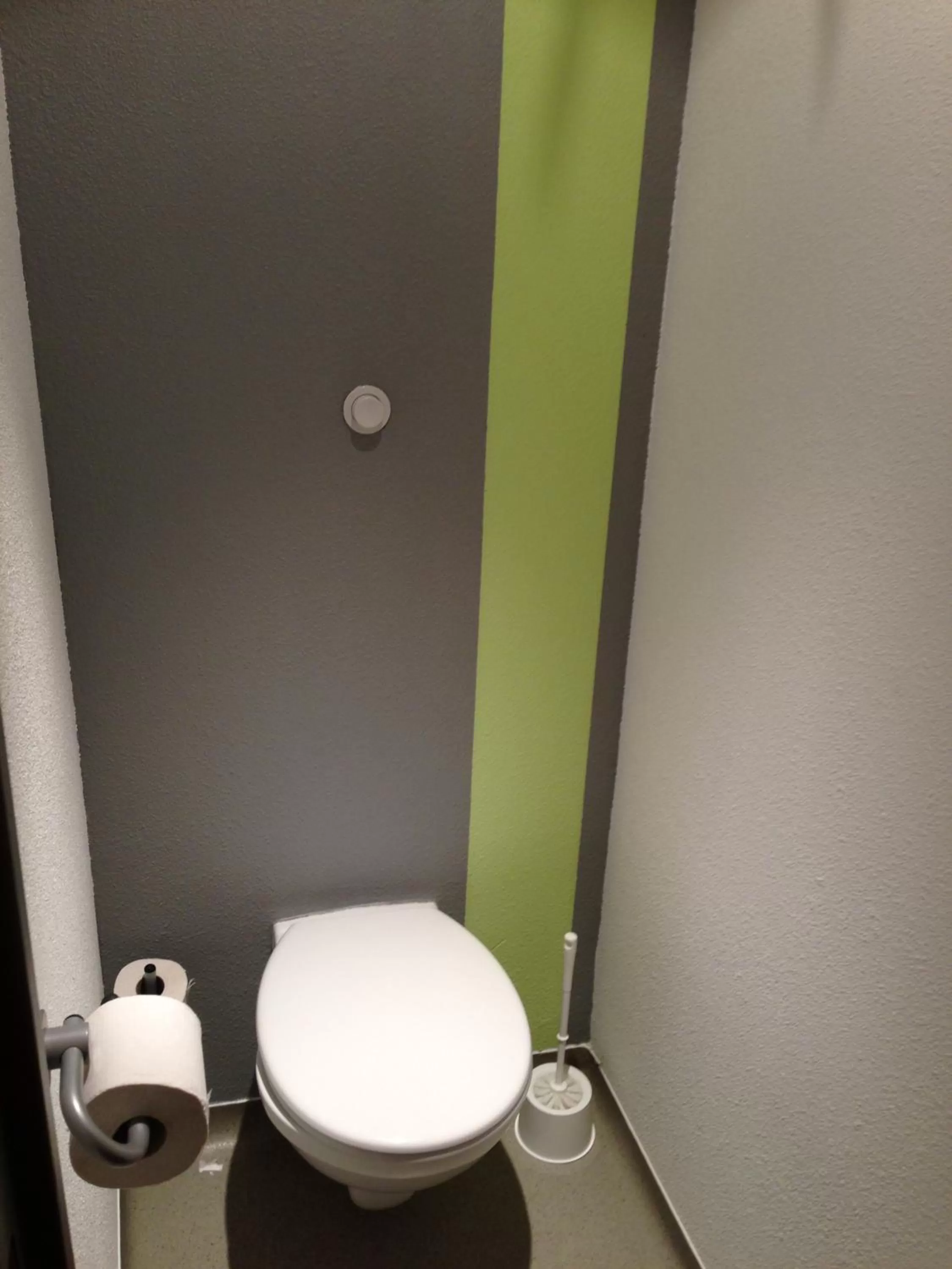 Toilet in ibis budget Cannes Centre Ville