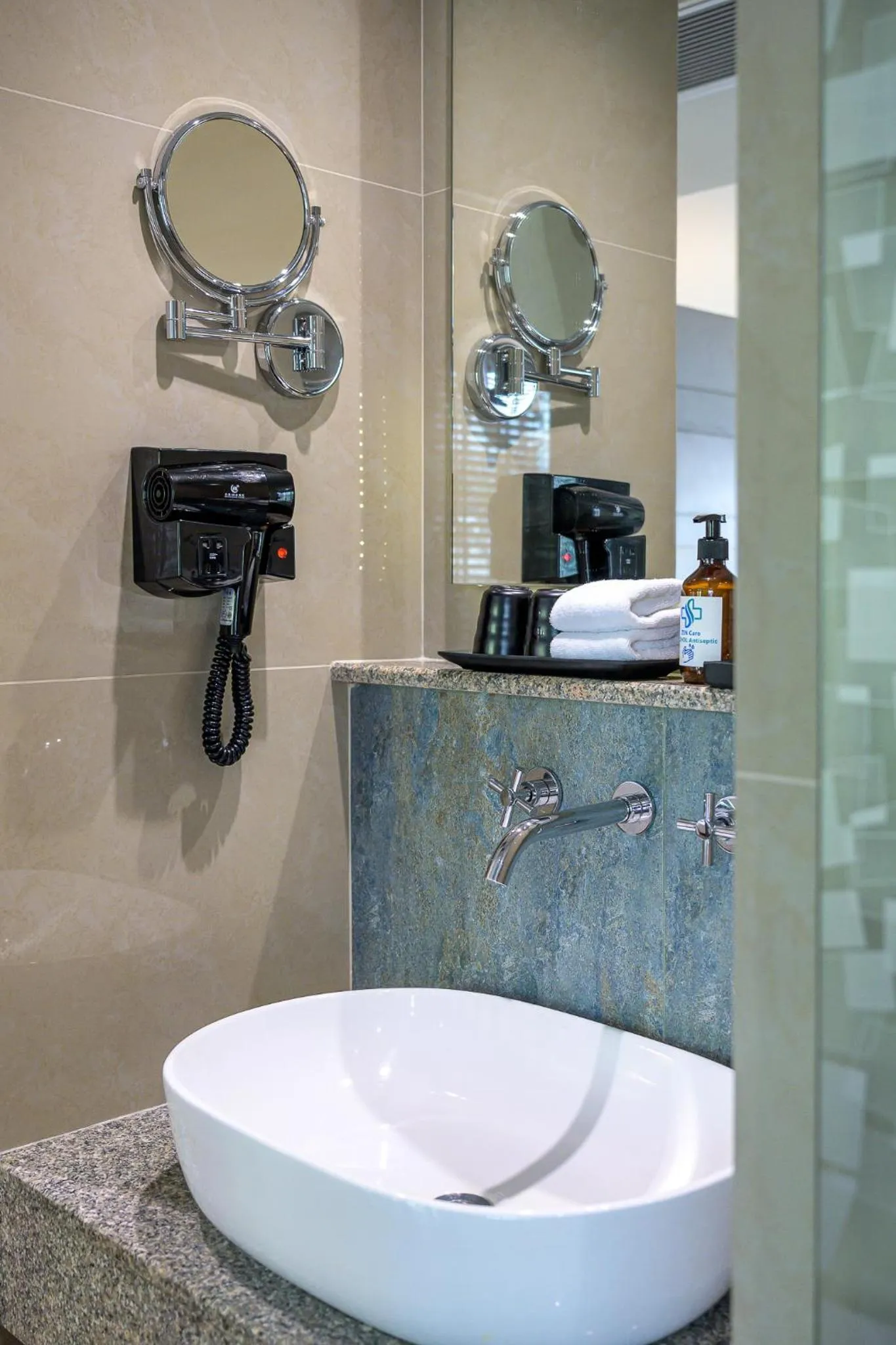 Bathroom in Zenseana Resort & Spa - Patong, Phuket