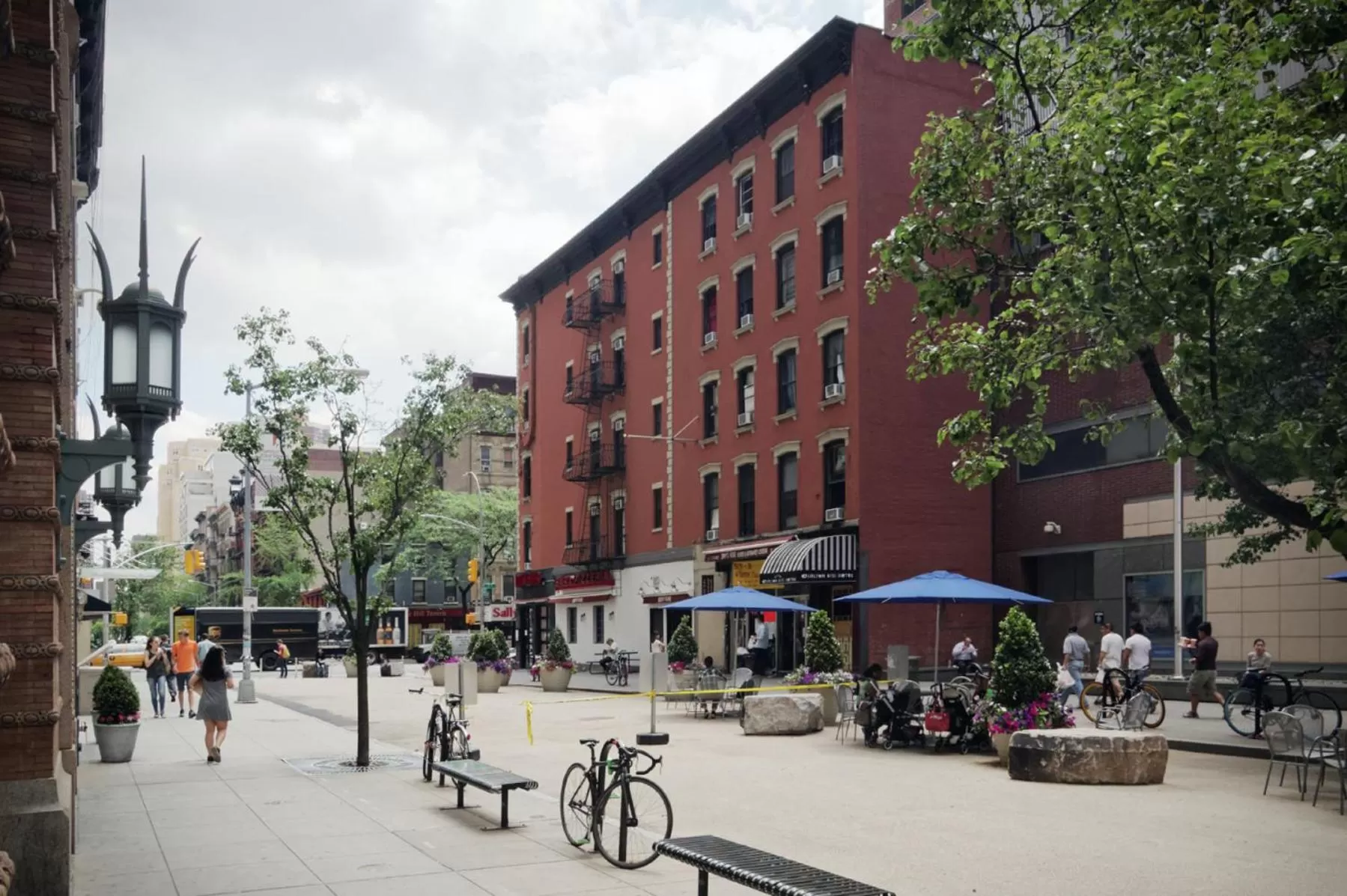 Property building in Carlton Arms Hotel