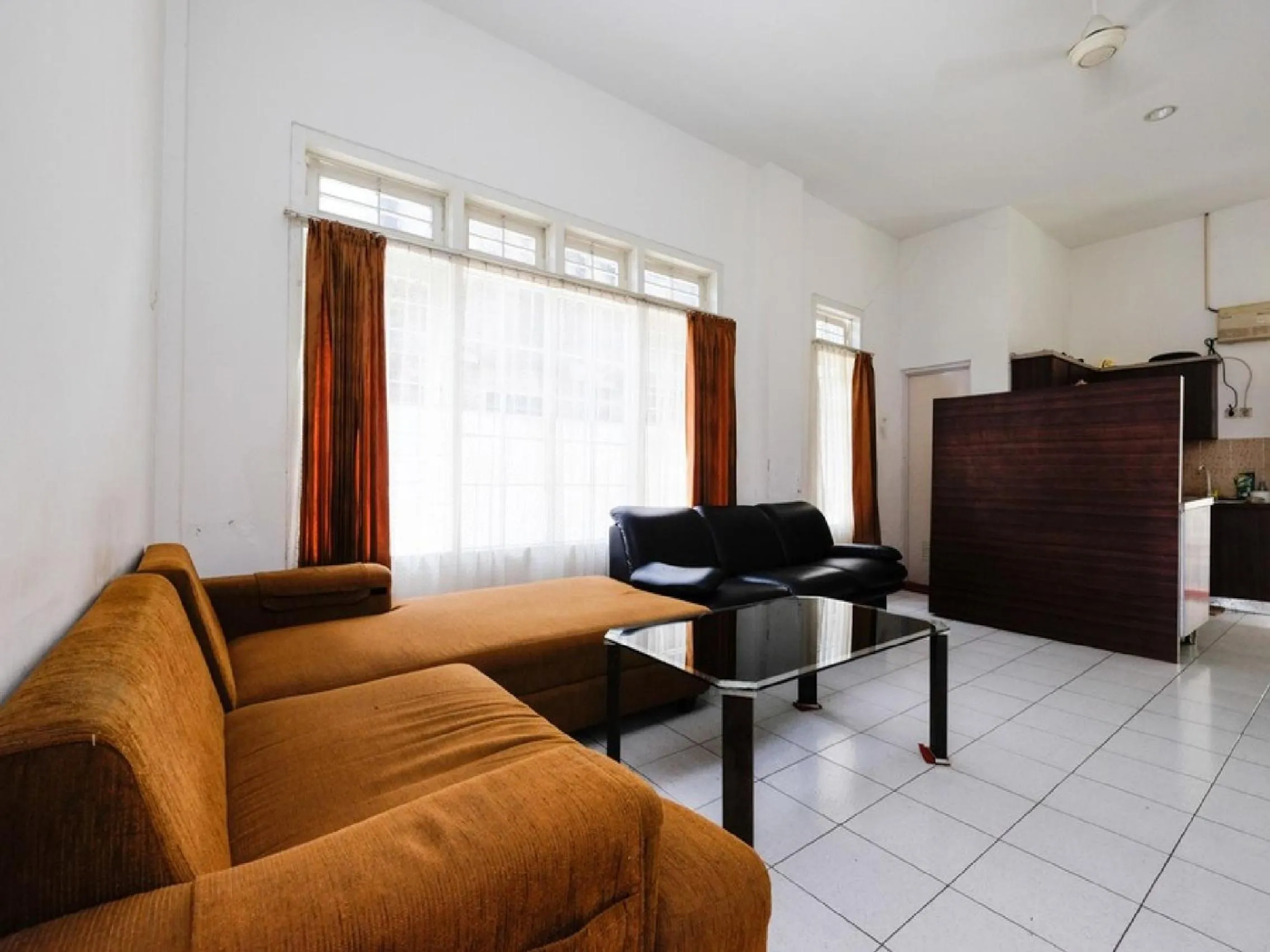 Lobby or reception in RedDoorz near Moro Mall Purwokerto