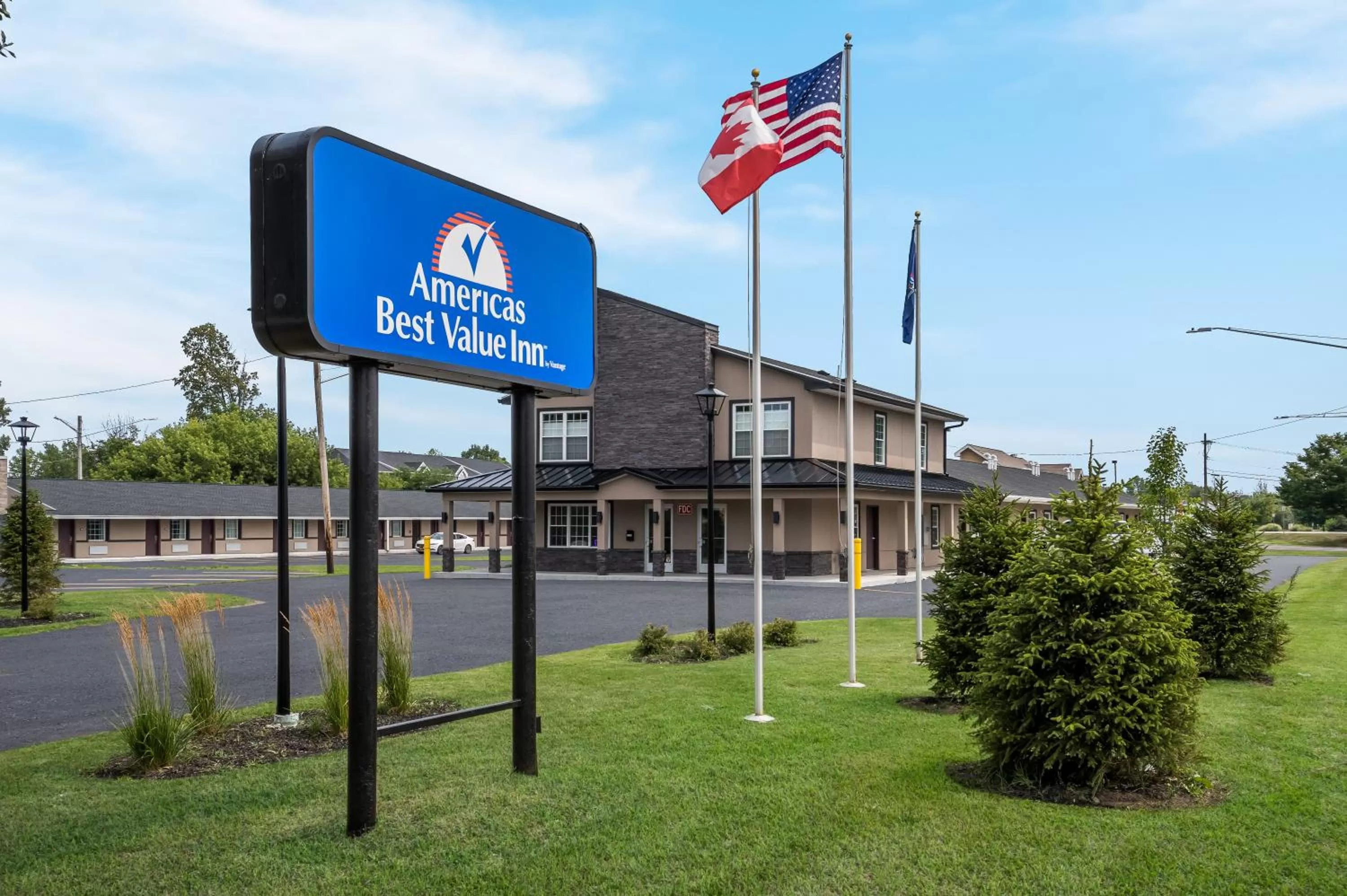 Property building in Americas Best Value Inn Farmington