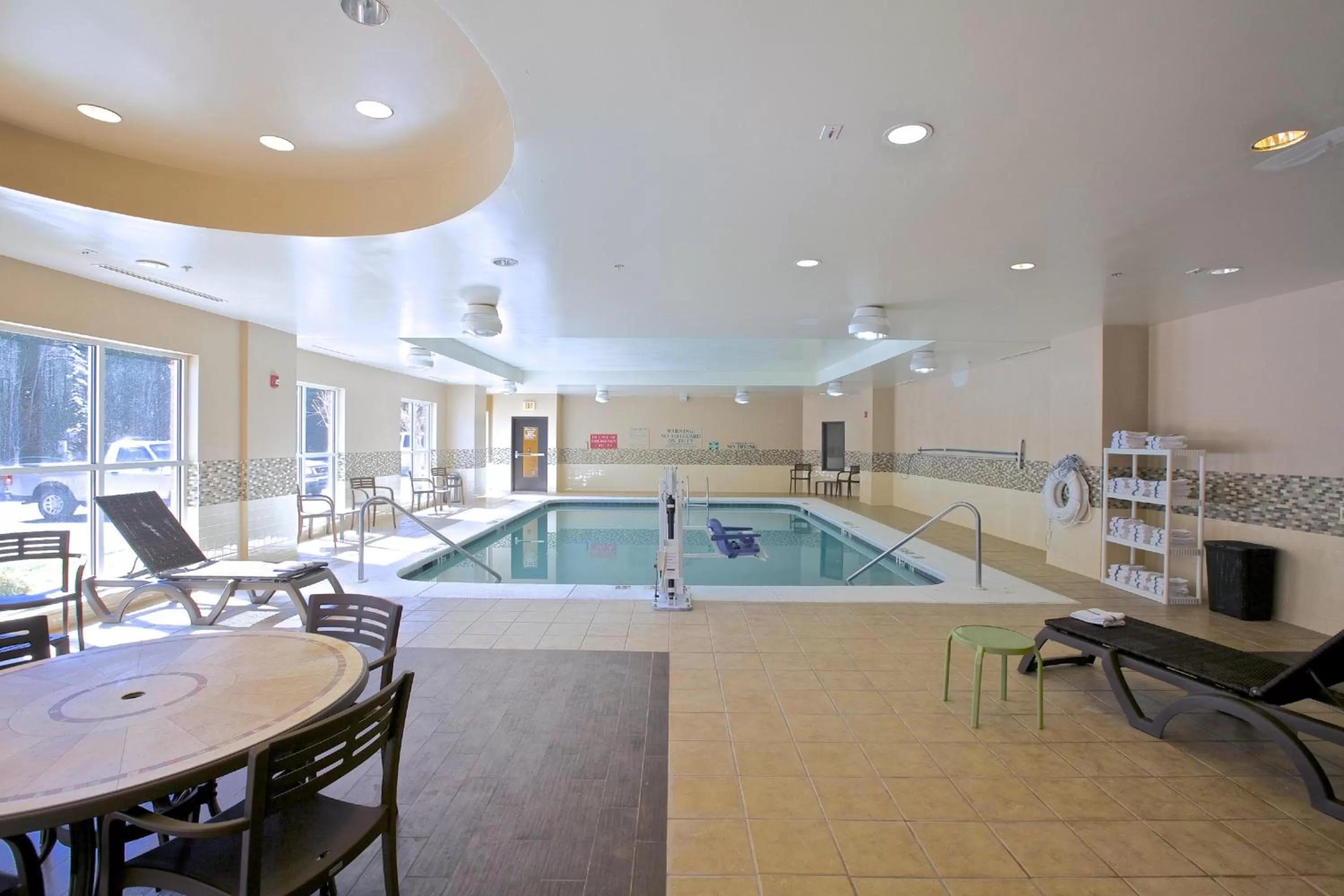 Swimming pool in Holiday Inn Express & Suites Atlanta NE- Duluth by IHG