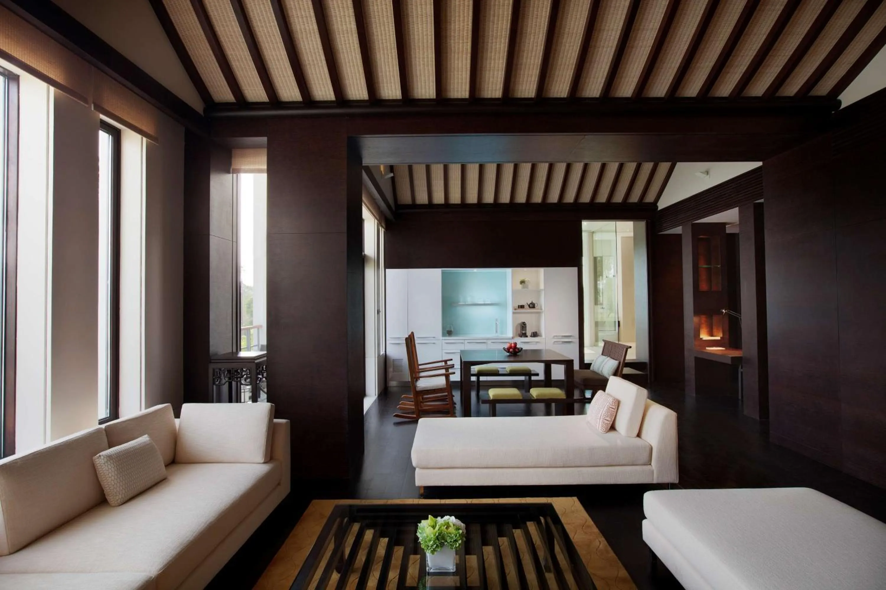 Photo of the whole room, Bed in Park Hyatt Ningbo Resort & Spa