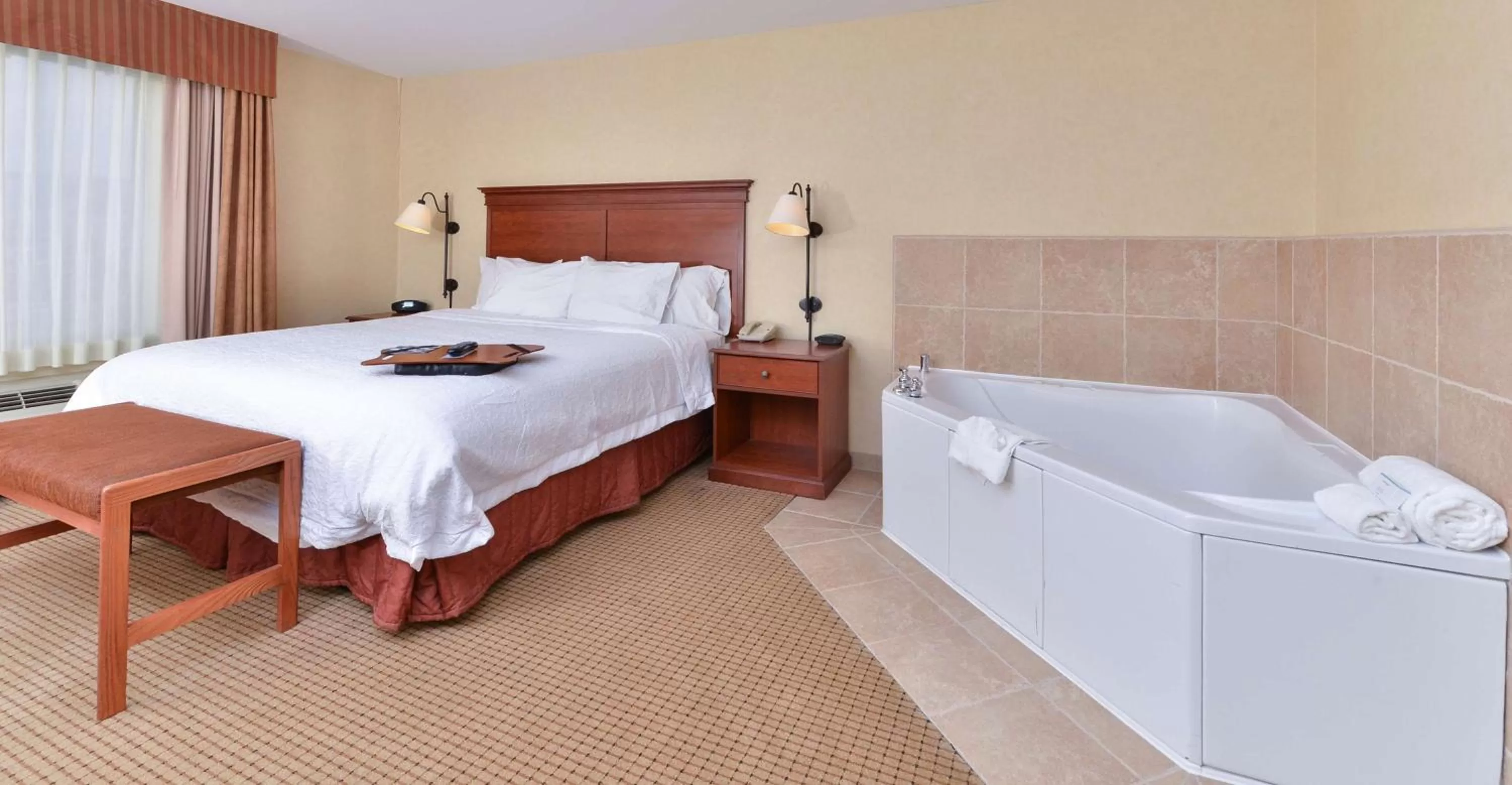 Bed in Hampton Inn Rock Springs