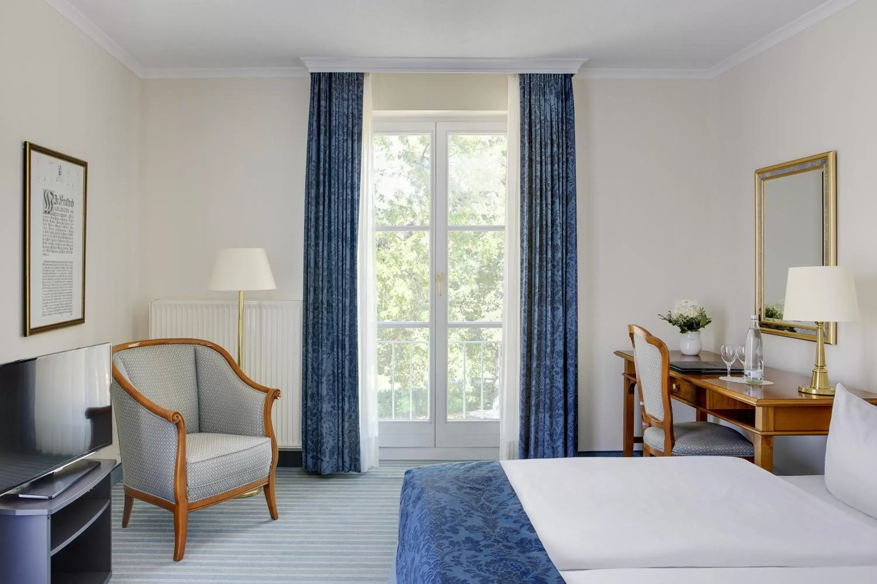 Superior Double Room in Dorint Parkhotel Meißen Superior Double Room in Dorint Parkhotel Meißen