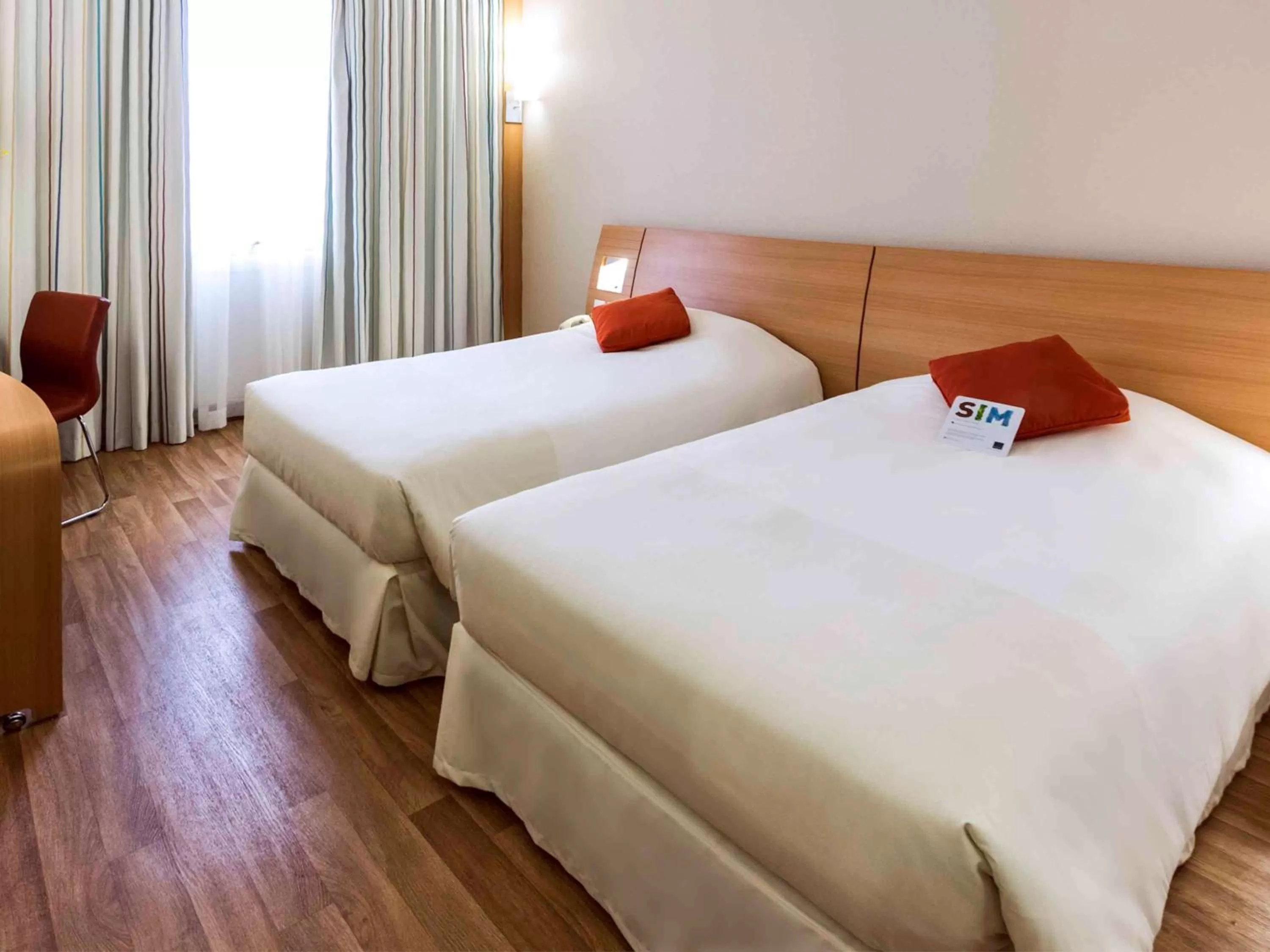 Superior Room with Twin Beds (Connecting Room) in Novotel Porto Alegre Tres Figueiras