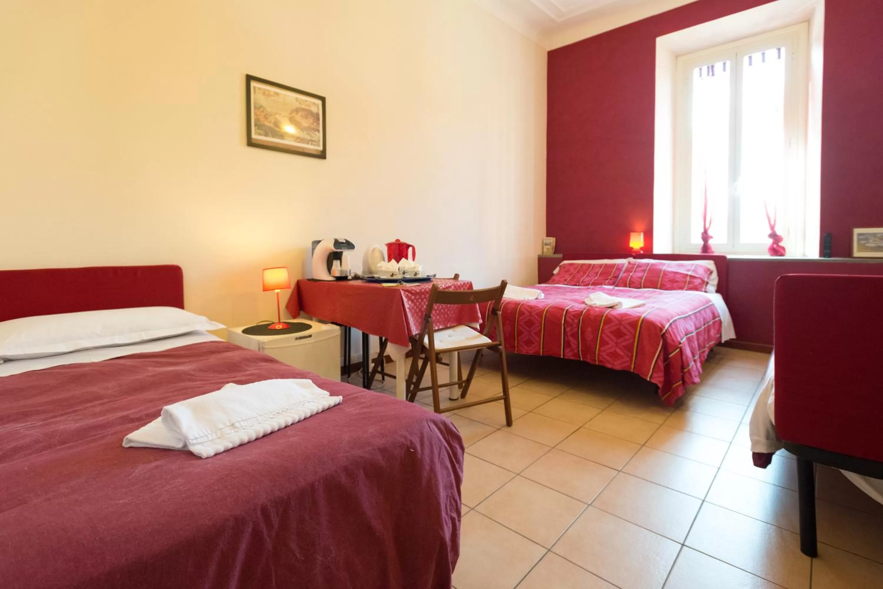 Photo of the whole room, Bed in Quo Vadis Roma 2