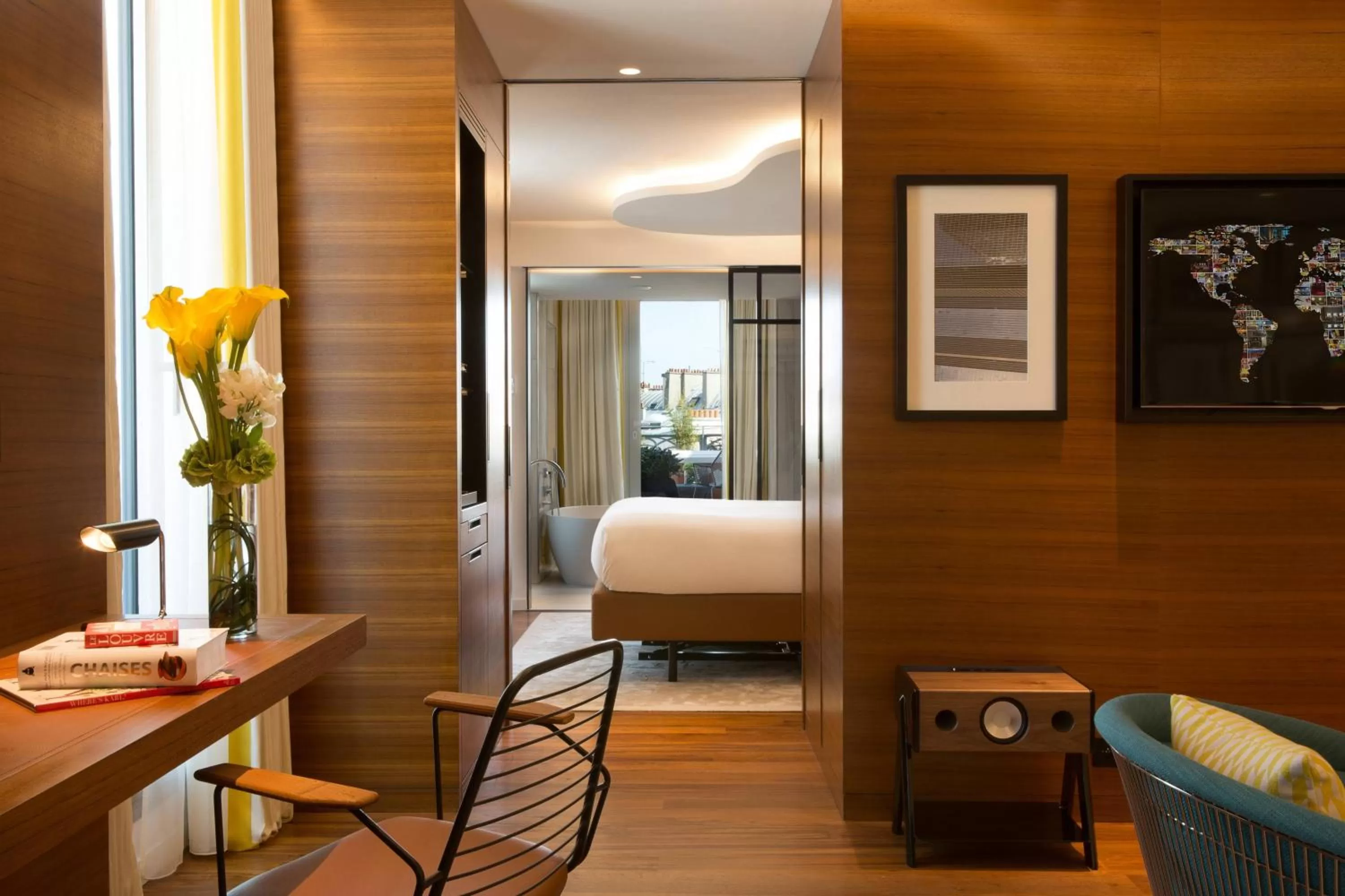 Bedroom, Bed in Renaissance Paris Republique Hotel & Spa