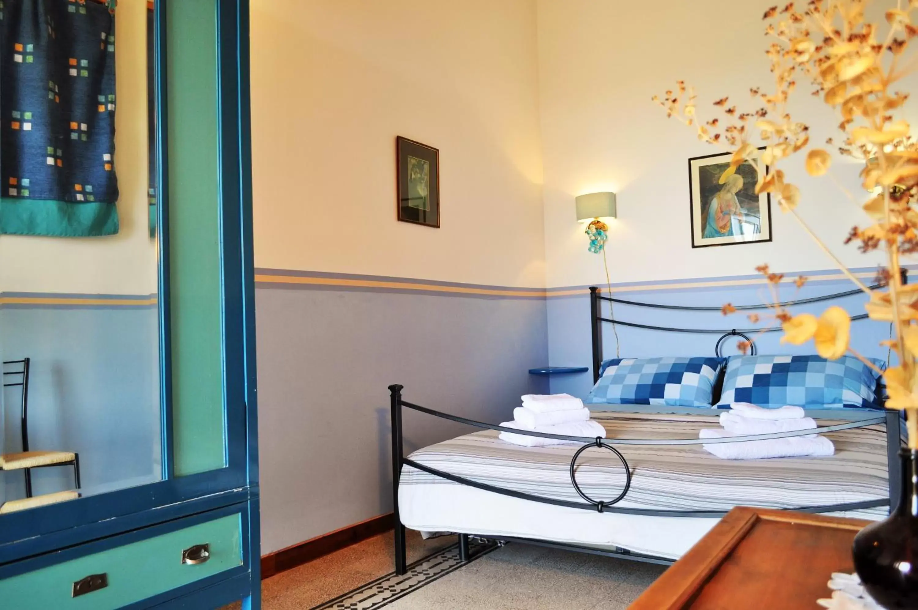 Double Room with Balcony (2 Adults + 1 Child) in Vinciucci Double Room with Balcony (2 Adults + 1 Child) in Vinciucci