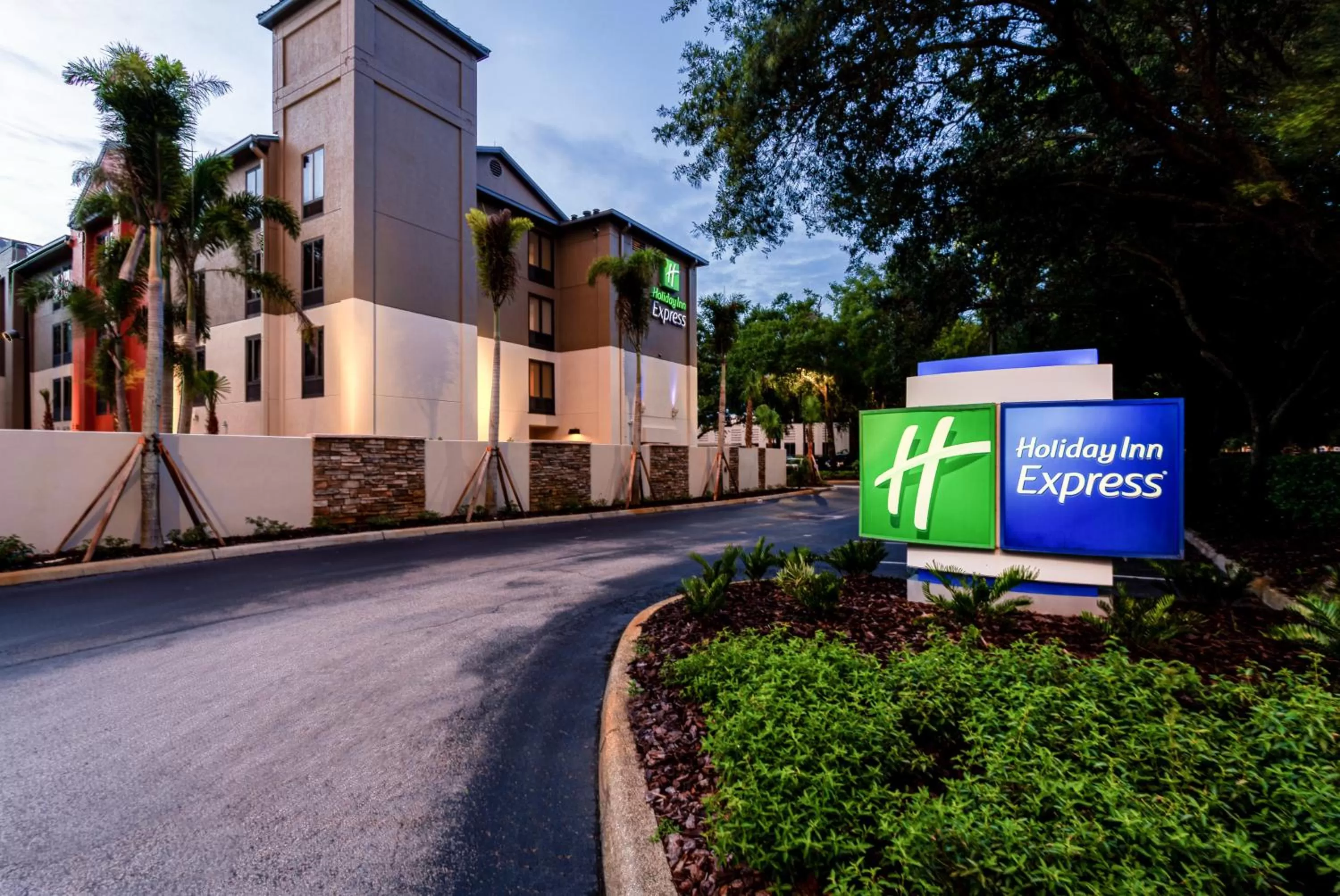 Holiday Inn Express Tampa-Brandon by IHG