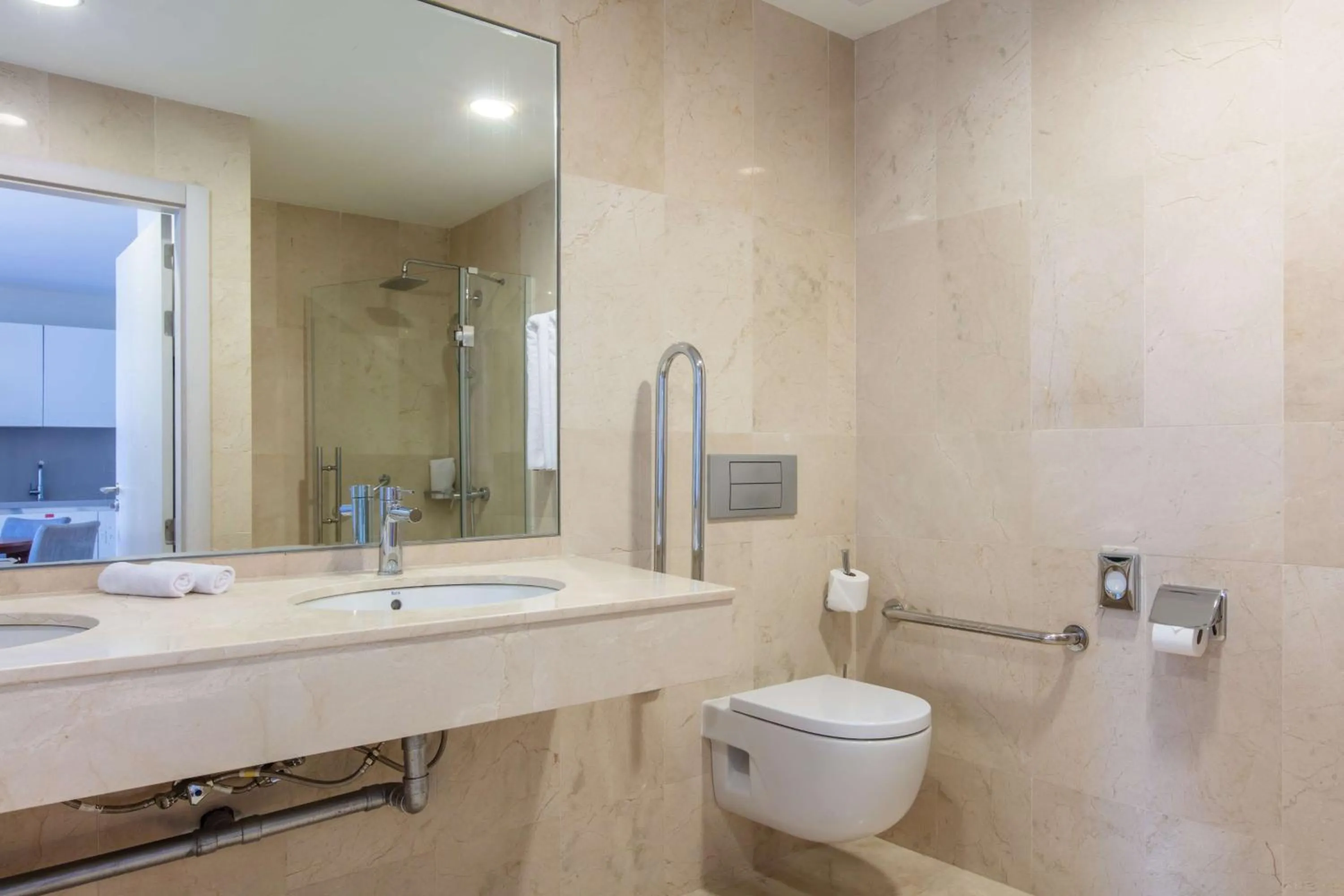 Bathroom in Radisson Blu Resort Gran Canaria