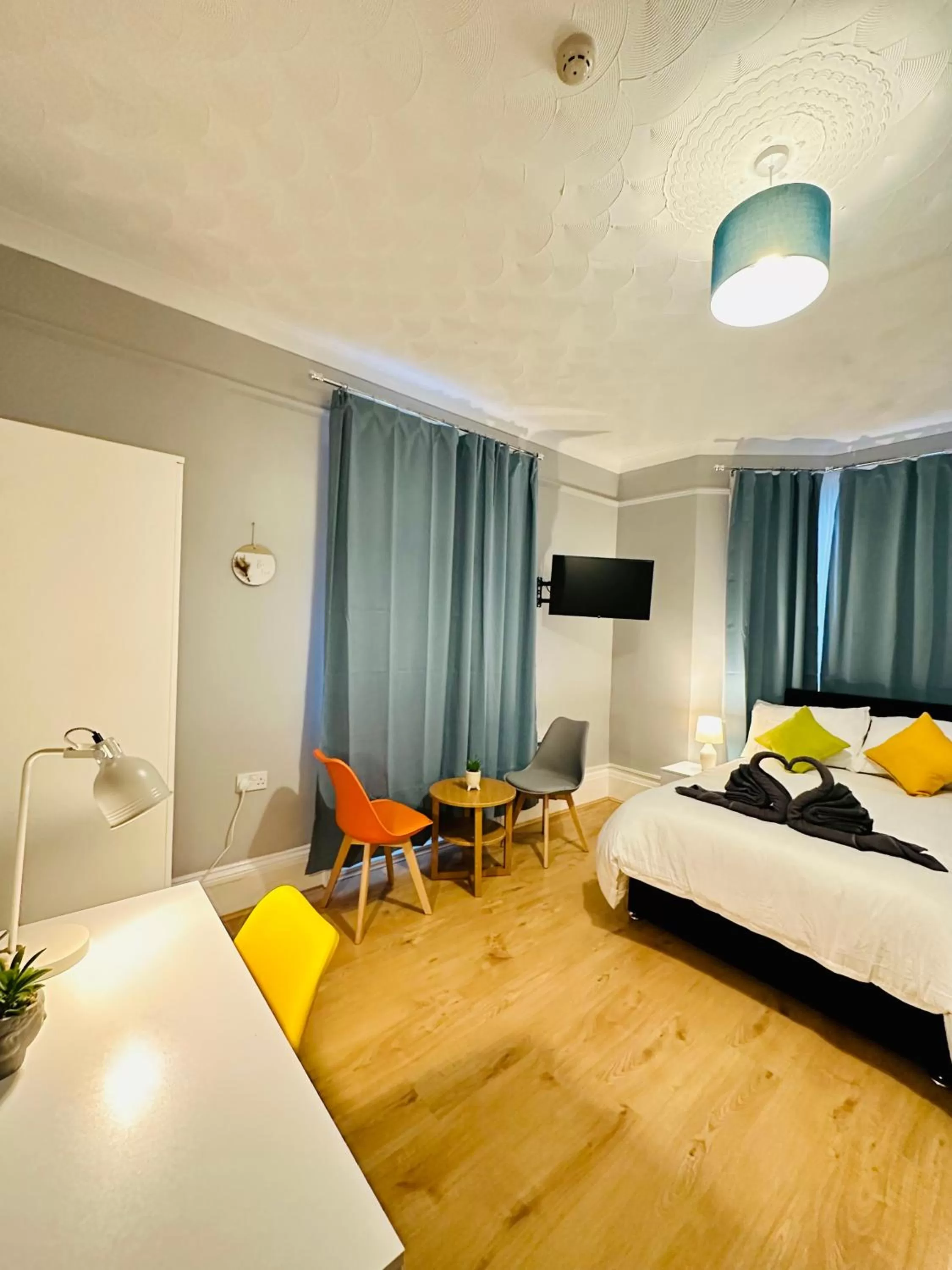 Bed in Sandys Holidays Home