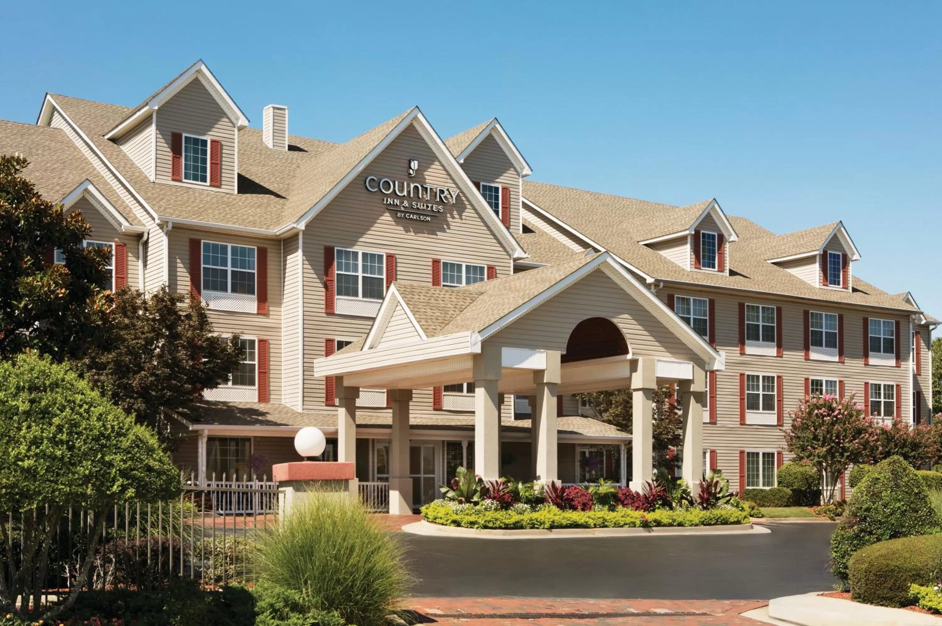 Facade/entrance in Country Inn & Suites By Radisson, Atlanta Airport North, GA