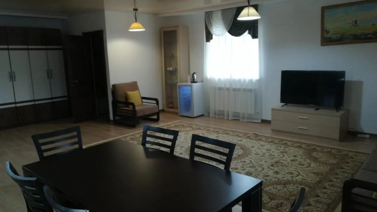 TV/Entertainment Center in Zhaylau Hotel