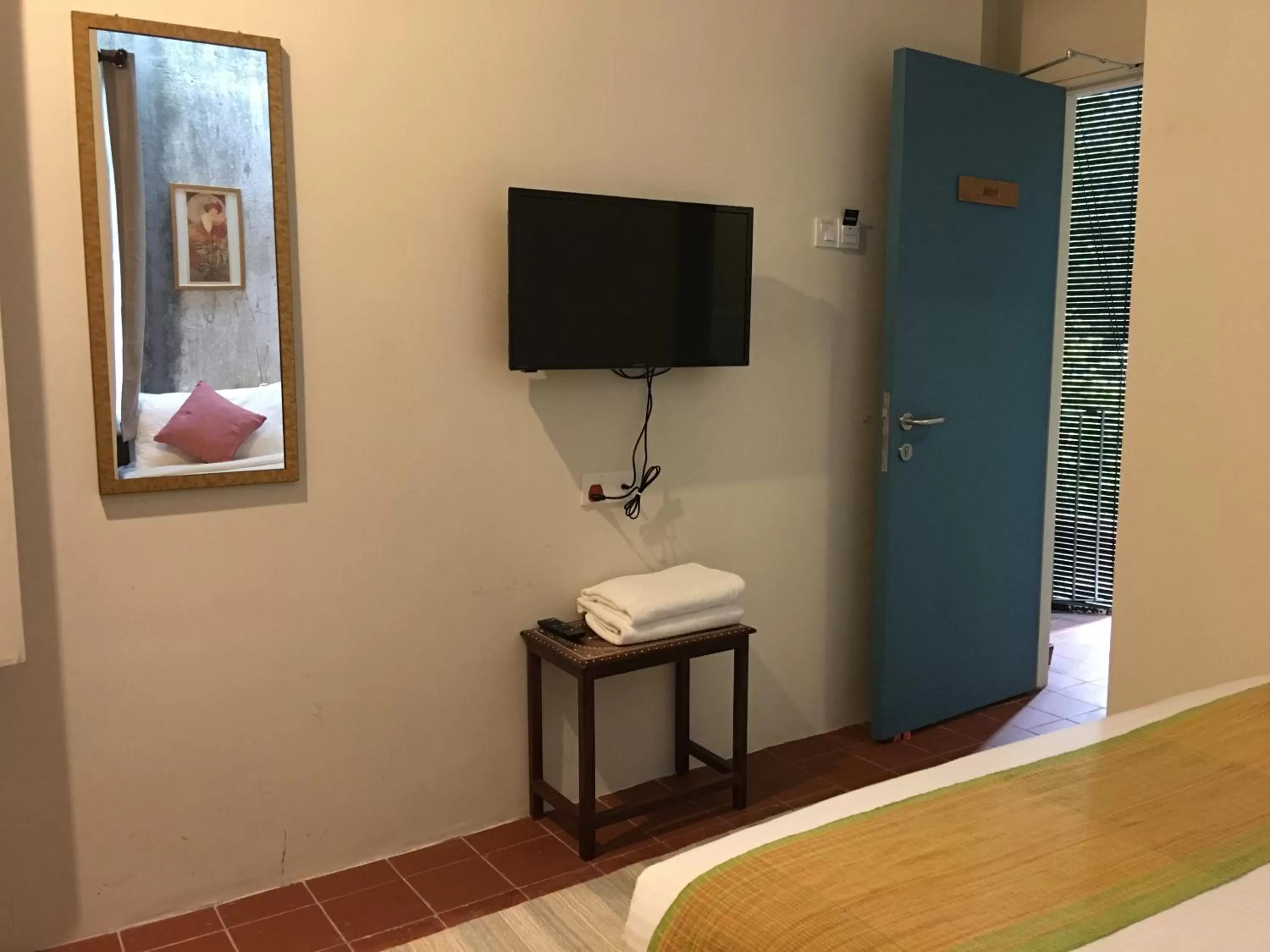 TV and multimedia, Bed in Spices Hotel