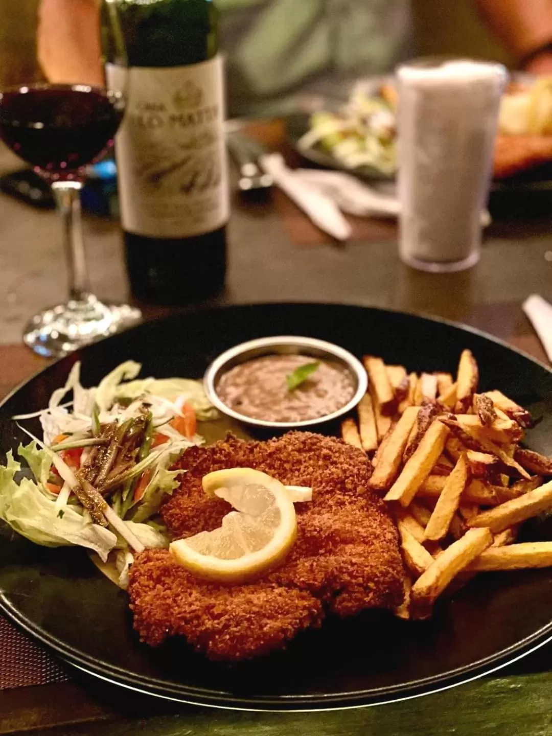 Food and drinks in Nakabalo Guesthouse & Restaurant